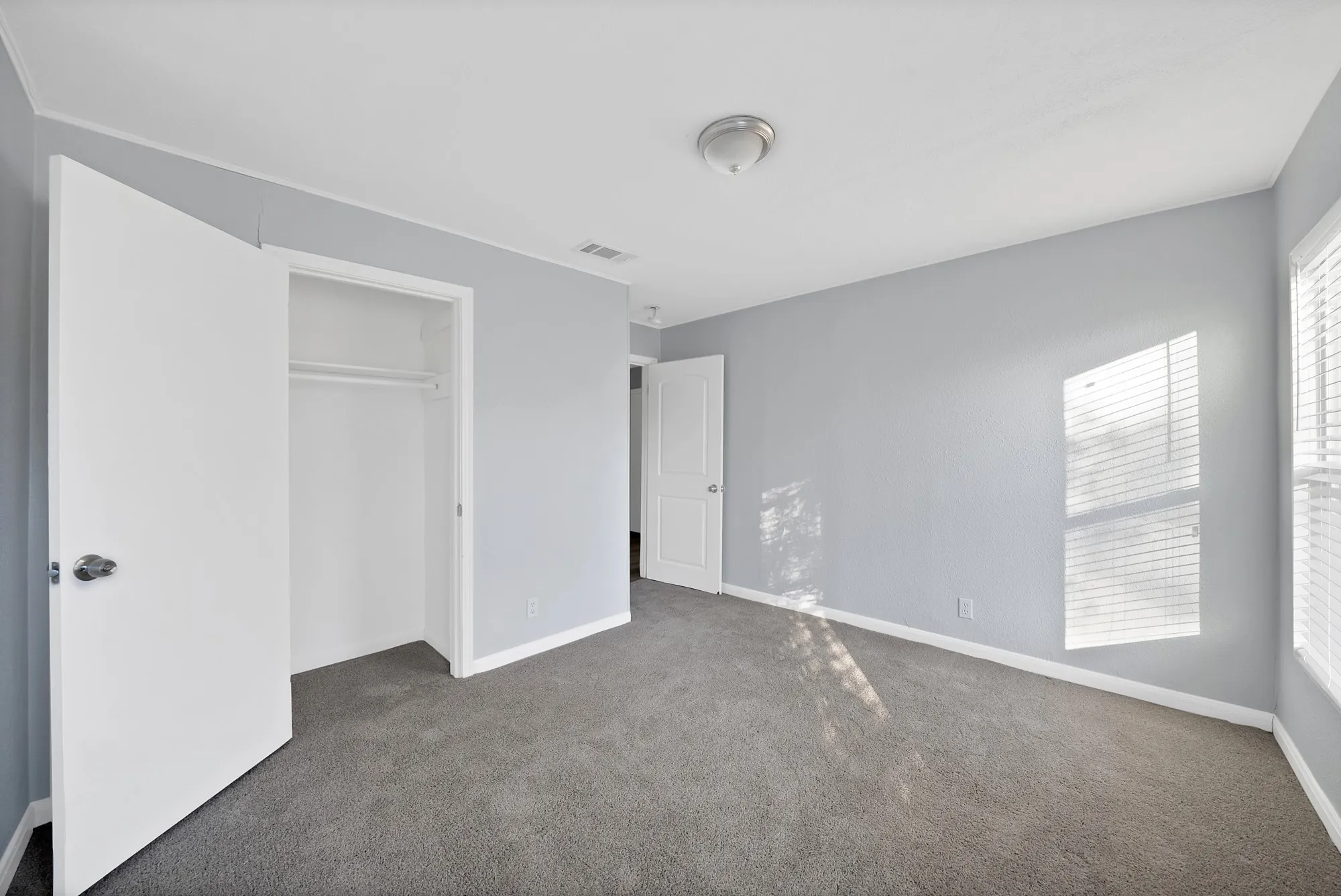 Single Family Residence For Sale in Tarrant County , 809 Hackamore Street, White Settlement, Texas 76108, 3 Bedroom, 2 Bathroom, 1 Garage spaces, 1,514 Sqft, built in 1958, mls#21336700, Real Estate Agent in White Settlement, Homes For Sale in Tarrant county, Homes For Sale in White Settlement, Realtor in White Settlement Texas, Real Estate Brokerage Independent Realty Texas, Luminita Cordes Realtor
