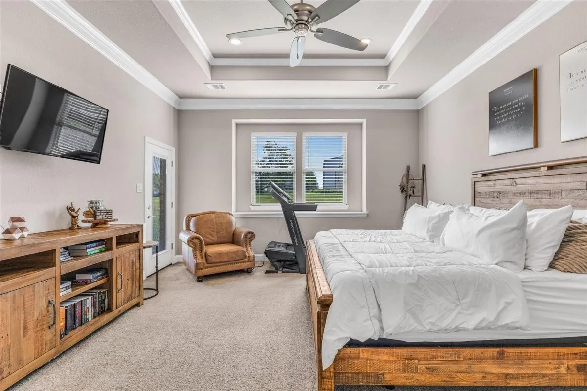 Single Family Residence For Sale in Wise County , 140 Lucky Ridge Lane, Boyd, Texas 76023, 4 Bedroom, 3 Bathroom, 2 Garage spaces, 2,646 Sqft, built in 2018, mls#21332118, Real Estate Agent in Boyd, Homes For Sale in Wise county, Homes For Sale in Boyd, Realtor in Boyd Texas, Real Estate Brokerage Independent Realty Texas, Luminita Cordes Realtor