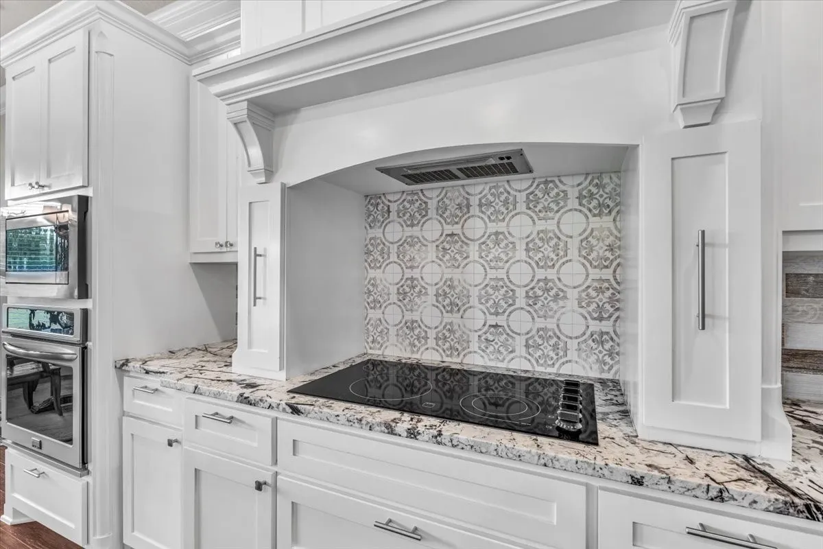 Single Family Residence For Sale in Wise County , 140 Lucky Ridge Lane, Boyd, Texas 76023, 4 Bedroom, 3 Bathroom, 2 Garage spaces, 2,646 Sqft, built in 2018, mls#21332118, Real Estate Agent in Boyd, Homes For Sale in Wise county, Homes For Sale in Boyd, Realtor in Boyd Texas, Real Estate Brokerage Independent Realty Texas, Luminita Cordes Realtor