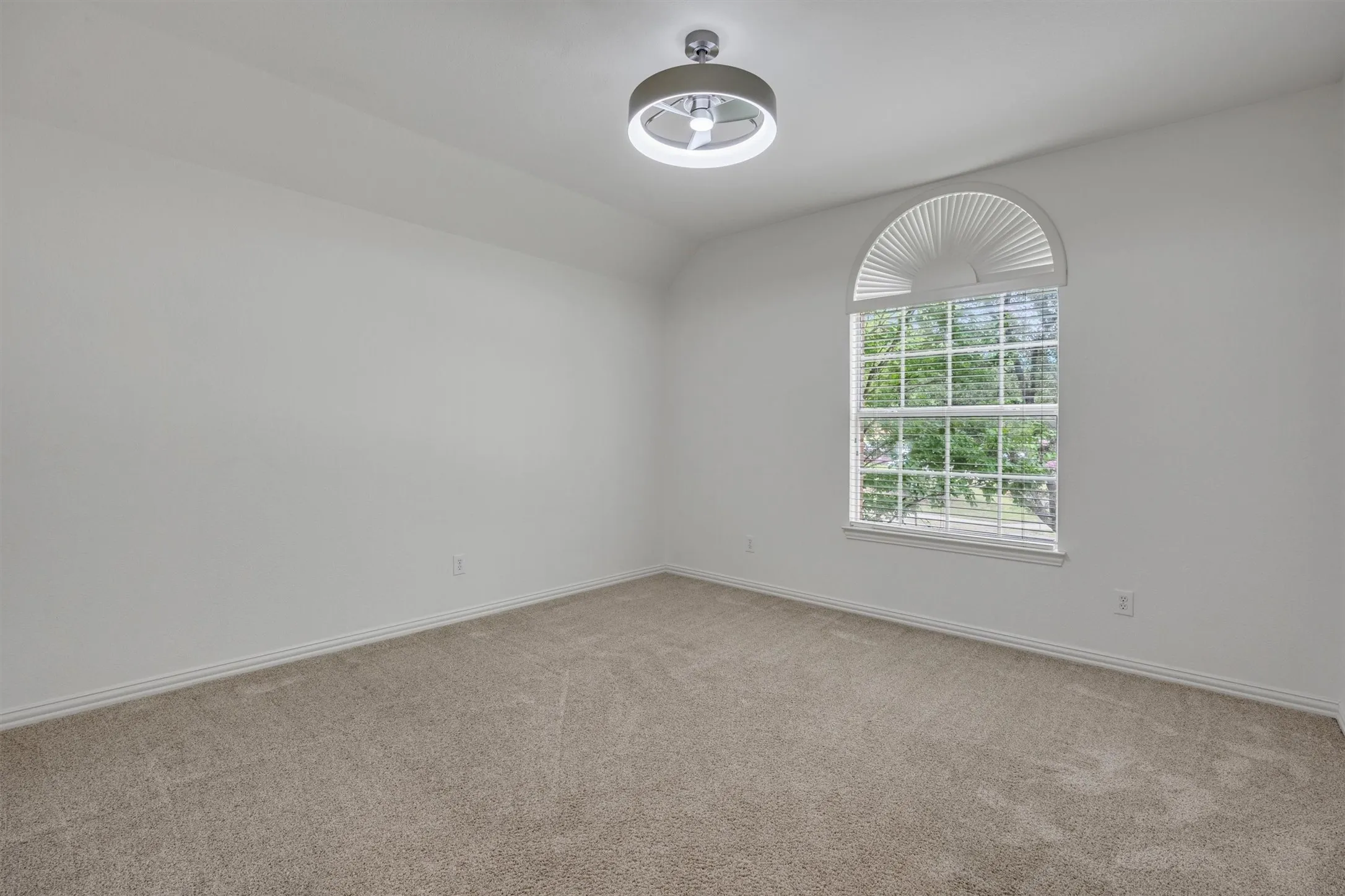 Single Family Residence For Rent in Denton County , 4758 Ridgeland Drive, Frisco, Texas 75034, 4 Bedroom, 3 Bathroom, 2 Garage spaces, 3,103 Sqft, built in 1999, mls#21336238, Real Estate Agent in Frisco, Homes For Rent in Denton county, Homes For Rent in Frisco, Realtor in Frisco Texas, Real Estate Brokerage Independent Realty Texas, Luminita Cordes Realtor