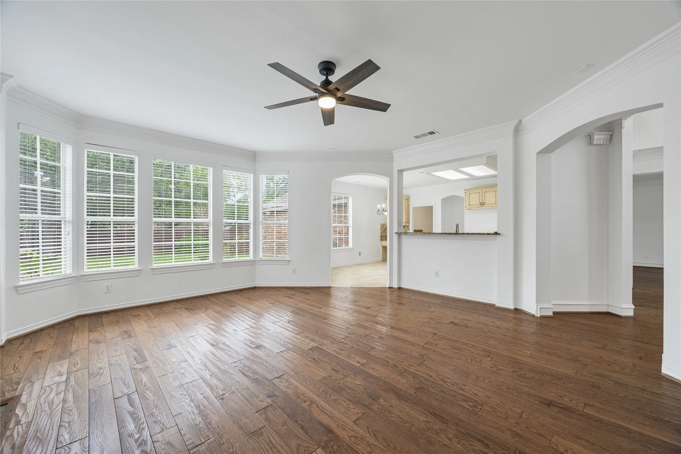 Single Family Residence For Rent in Denton County , 4758 Ridgeland Drive, Frisco, Texas 75034, 4 Bedroom, 3 Bathroom, 2 Garage spaces, 3,103 Sqft, built in 1999, mls#21336238, Real Estate Agent in Frisco, Homes For Rent in Denton county, Homes For Rent in Frisco, Realtor in Frisco Texas, Real Estate Brokerage Independent Realty Texas, Luminita Cordes Realtor