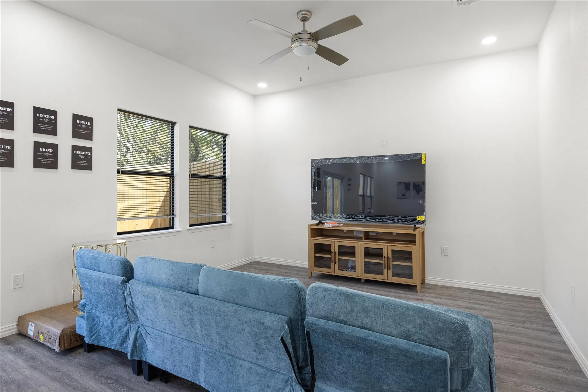 For Sale in Hood County , 3605 Flint Rock Circle, Granbury, Texas 76048, 4 Bedroom, 4 Bathroom, 2 Garage spaces, 0 Sqft, built in 2024, mls#21326855, Real Estate Agent in Granbury, Homes For Sale in Hood county, Homes For Sale in Granbury, Realtor in Granbury Texas, Real Estate Brokerage Independent Realty Texas, Luminita Cordes Realtor