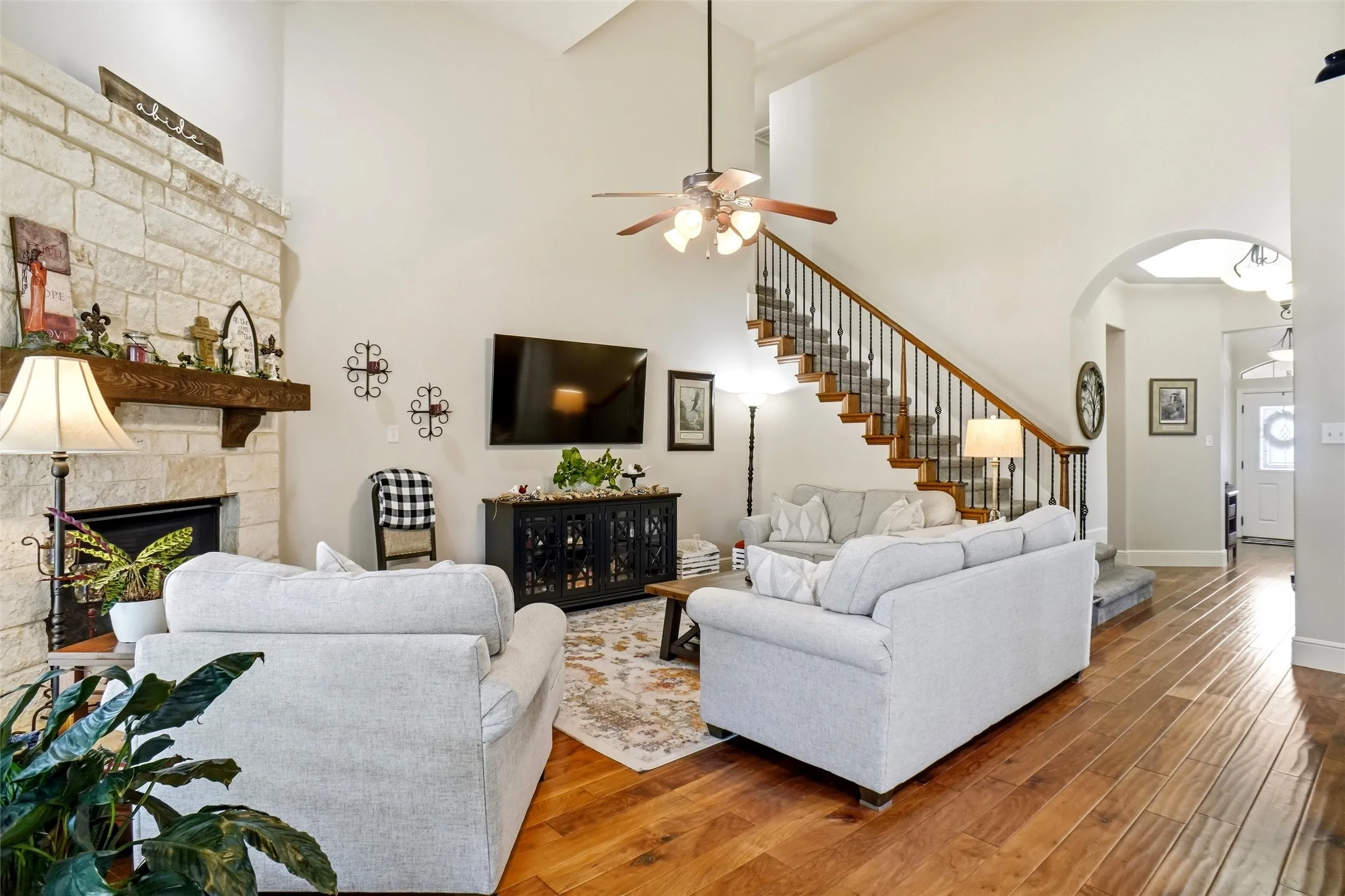 Single Family Residence For Sale in Tarrant County , 5905 Cripple Creek Trail, North Richland Hills, Texas 76180, 4 Bedroom, 3 Bathroom, 2 Garage spaces, 2,883 Sqft, built in 2009, mls#21336721, Real Estate Agent in North Richland Hills, Homes For Sale in Tarrant county, Homes For Sale in North Richland Hills, Realtor in North Richland Hills Texas, Real Estate Brokerage Independent Realty Texas, Luminita Cordes Realtor