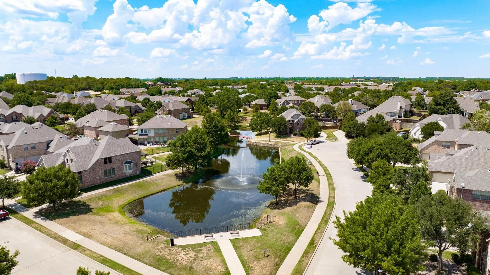 Single Family Residence For Sale in Tarrant County , 5905 Cripple Creek Trail, North Richland Hills, Texas 76180, 4 Bedroom, 3 Bathroom, 2 Garage spaces, 2,883 Sqft, built in 2009, mls#21336721, Real Estate Agent in North Richland Hills, Homes For Sale in Tarrant county, Homes For Sale in North Richland Hills, Realtor in North Richland Hills Texas, Real Estate Brokerage Independent Realty Texas, Luminita Cordes Realtor
