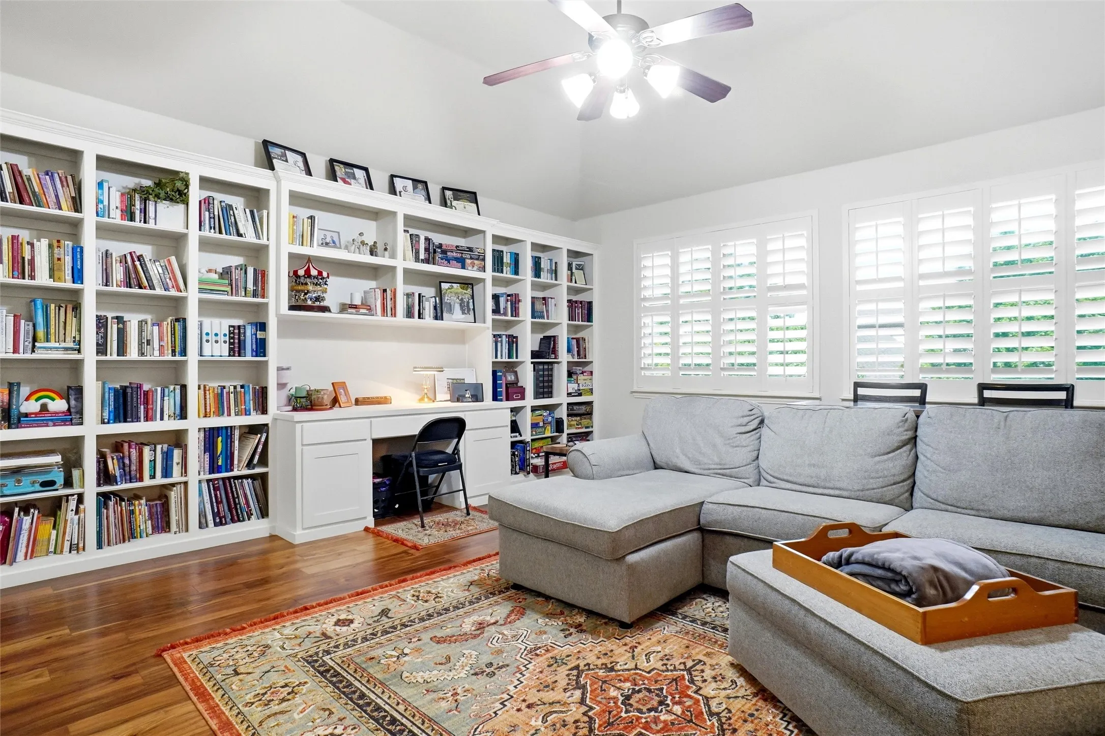 Single Family Residence For Sale in Tarrant County , 5905 Cripple Creek Trail, North Richland Hills, Texas 76180, 4 Bedroom, 3 Bathroom, 2 Garage spaces, 2,883 Sqft, built in 2009, mls#21336721, Real Estate Agent in North Richland Hills, Homes For Sale in Tarrant county, Homes For Sale in North Richland Hills, Realtor in North Richland Hills Texas, Real Estate Brokerage Independent Realty Texas, Luminita Cordes Realtor