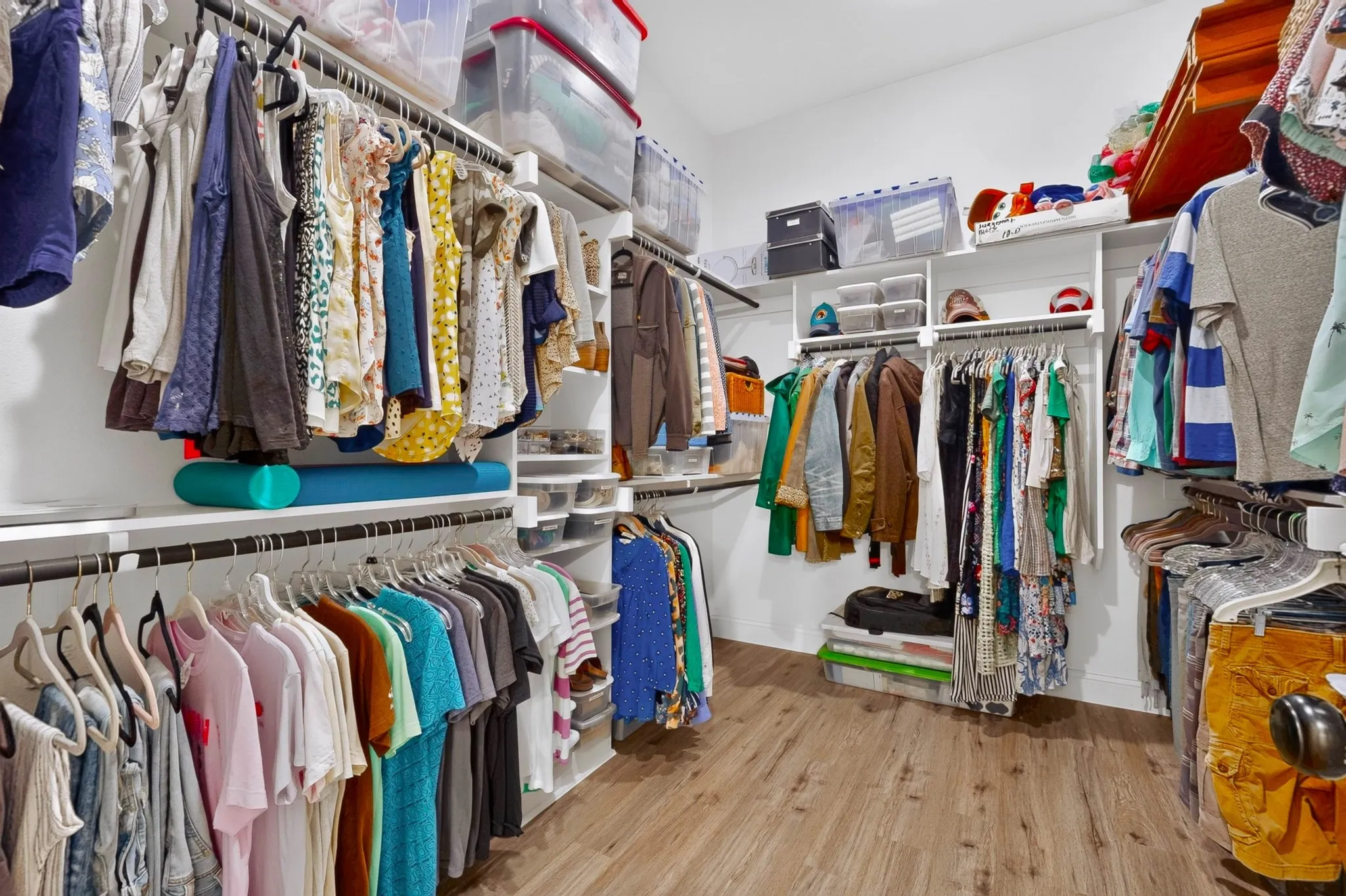Bring your dresser or install and island - this space is a homeonwer​​‌​​​​‌​​‌‌​‌‌​​​‌‌​‌​‌​‌​​​‌​​ favorite.