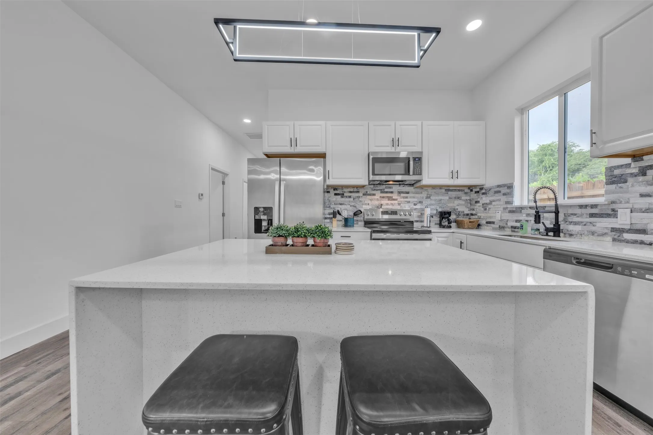 For Sale in Hood County , 3613 Durango Trail, Granbury, Texas 76048, 3 Bedroom, 2 Bathroom, 1 Garage spaces, 0 Sqft, built in 2025, mls#21326782, Real Estate Agent in Granbury, Homes For Sale in Hood county, Homes For Sale in Granbury, Realtor in Granbury Texas, Real Estate Brokerage Independent Realty Texas, Luminita Cordes Realtor