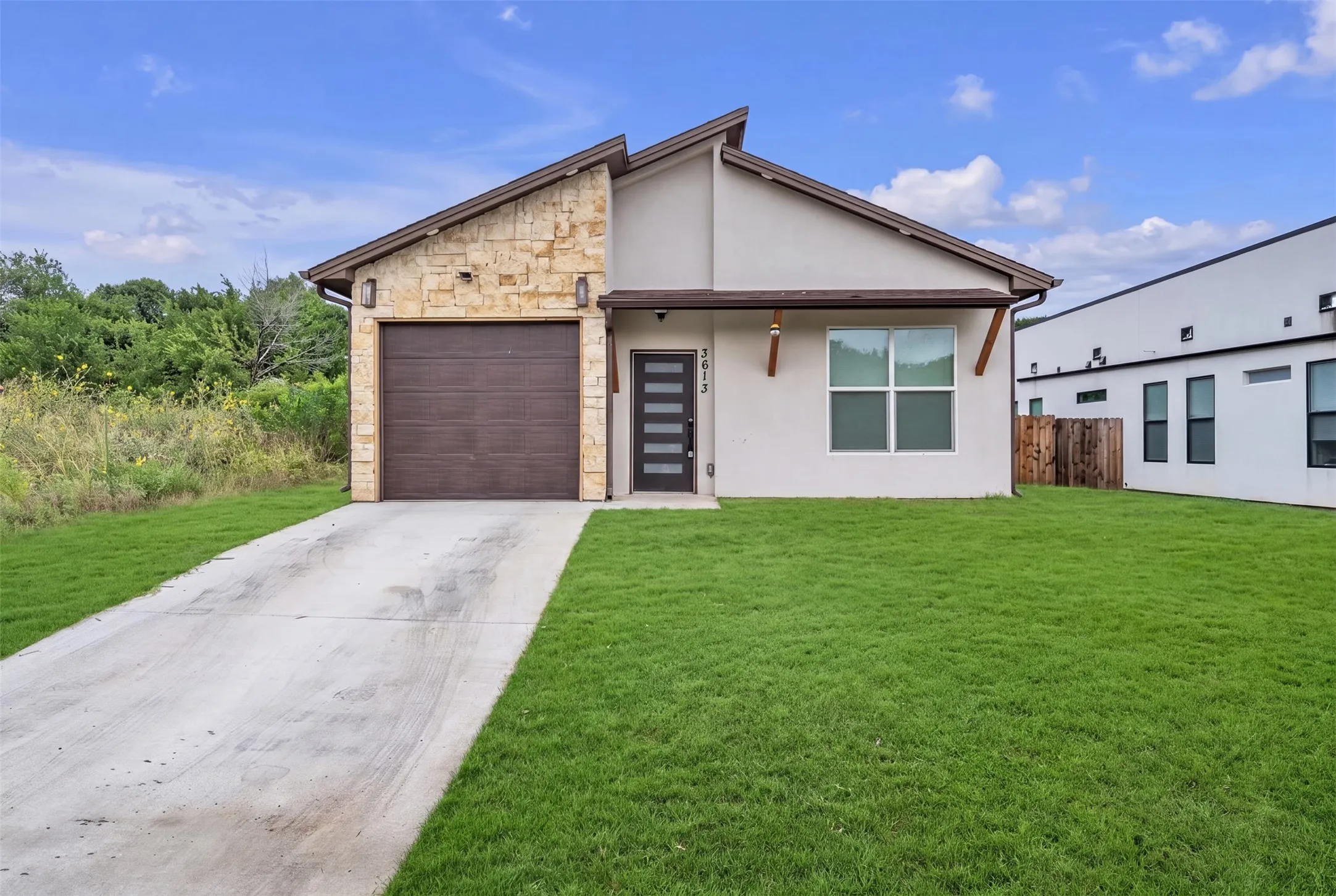 For Sale in Hood County , 3613 Durango Trail, Granbury, Texas 76048, 3 Bedroom, 2 Bathroom, 1 Garage spaces, 0 Sqft, built in 2025, mls#21326782, Real Estate Agent in Granbury, Homes For Sale in Hood county, Homes For Sale in Granbury, Realtor in Granbury Texas, Real Estate Brokerage Independent Realty Texas, Luminita Cordes Realtor