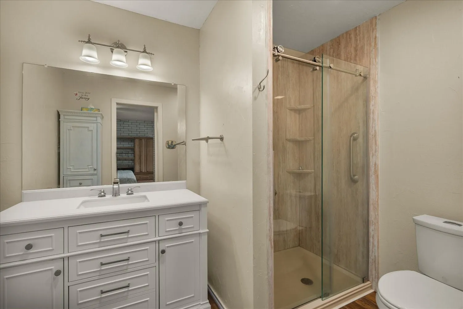 Single Family Residence For Sale in Rockwall County , 441 Briar Glen, Mclendon Chisholm, Texas 75032, 3 Bedroom, 2 Bathroom, 3 Garage spaces, 2,130 Sqft, built in 1976, mls#21318581, Real Estate Agent in Mclendon Chisholm, Homes For Sale in Rockwall county, Homes For Sale in Mclendon Chisholm, Realtor in Mclendon Chisholm Texas, Real Estate Brokerage Independent Realty Texas, Luminita Cordes Realtor