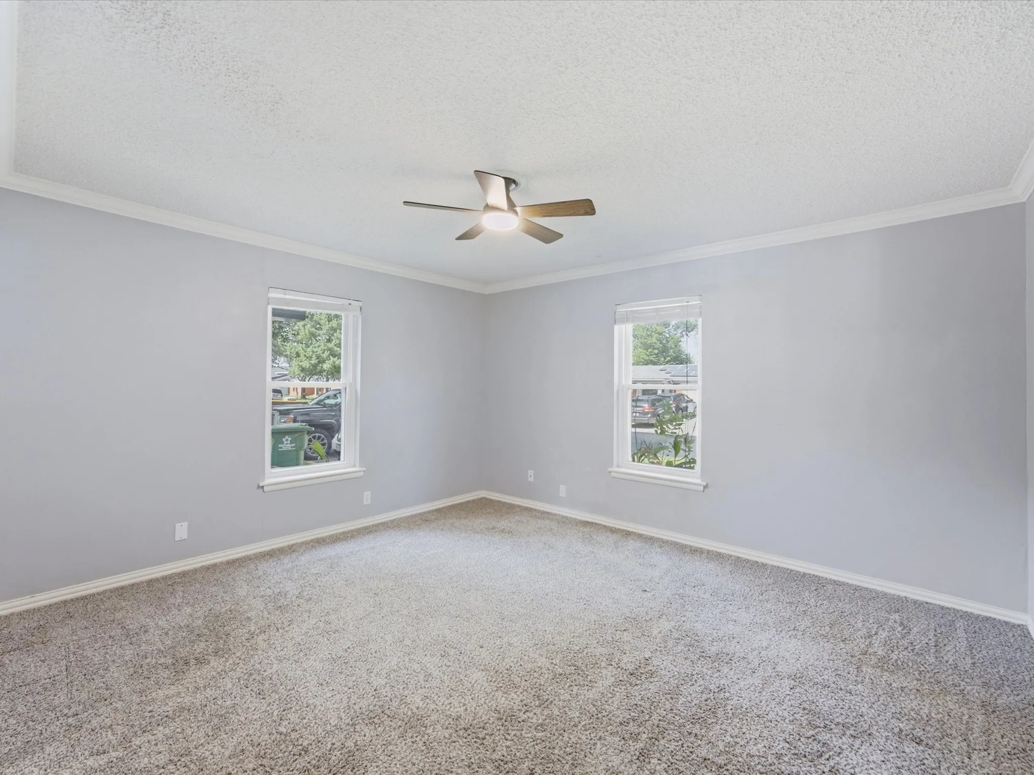 Single Family Residence For Sale in Tarrant County , 828 Billie Ruth Lane, Hurst, Texas 76053, 4 Bedroom, 2 Bathroom, Garage spaces, 1,529 Sqft, built in 1958, mls#21336674, Real Estate Agent in Hurst, Homes For Sale in Tarrant county, Homes For Sale in Hurst, Realtor in Hurst Texas, Real Estate Brokerage Independent Realty Texas, Luminita Cordes Realtor