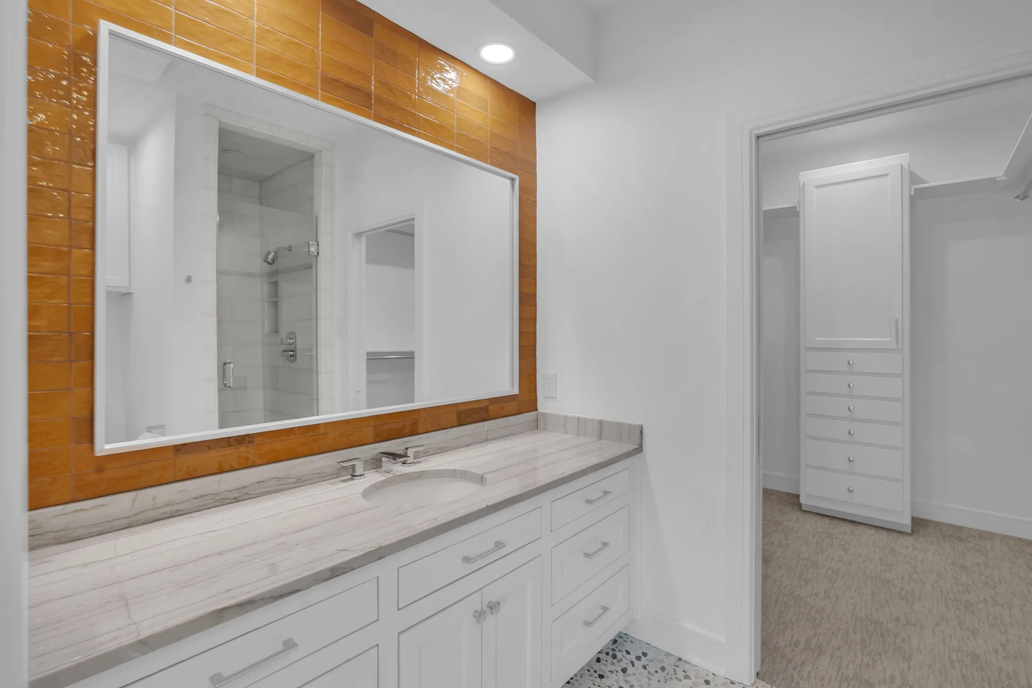 Single Family Residence For Sale in Tarrant County , 4716 Harley Avenue, Fort Worth, Texas 76107, 4 Bedroom, 6 Bathroom, 2 Garage spaces, 4,640 Sqft, built in 1977, mls#21330260, Real Estate Agent in Fort Worth, Homes For Sale in Tarrant county, Homes For Sale in Fort Worth, Realtor in Fort Worth Texas, Real Estate Brokerage Independent Realty Texas, Luminita Cordes Realtor