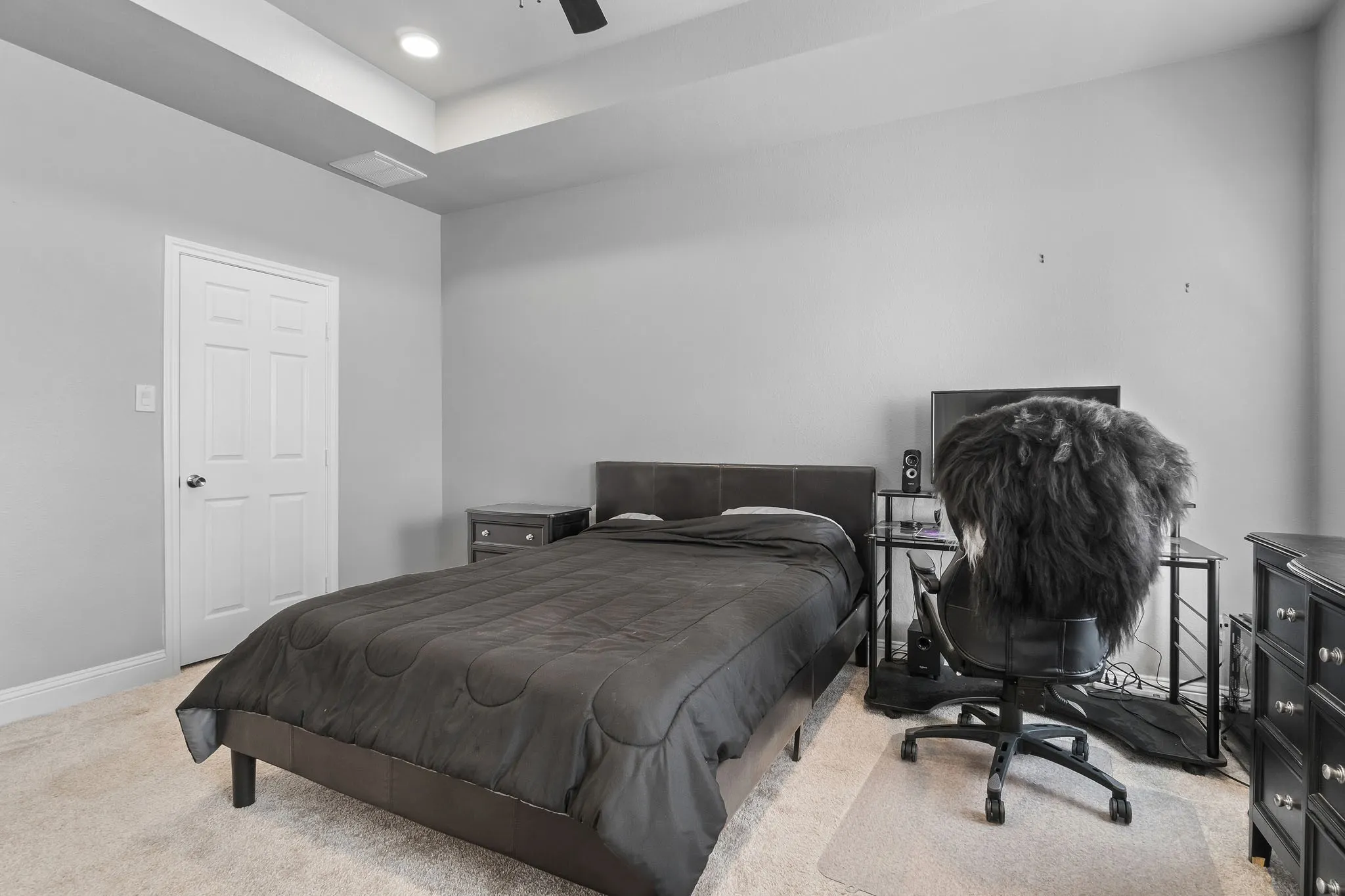 Single Family Residence For Sale in Tarrant County , 8713 Rock Hibiscus Drive, Fort Worth, Texas 76131, 4 Bedroom, 3 Bathroom, 2 Garage spaces, 2,118 Sqft, built in 2021, Price $405,000, mls#21336758, Real Estate Agent in Fort Worth, Homes For Sale in Tarrant county, Homes For Sale in Fort Worth, Realtor in Fort Worth Texas, Real Estate Brokerage Independent Realty Texas, Luminita Cordes Realtor