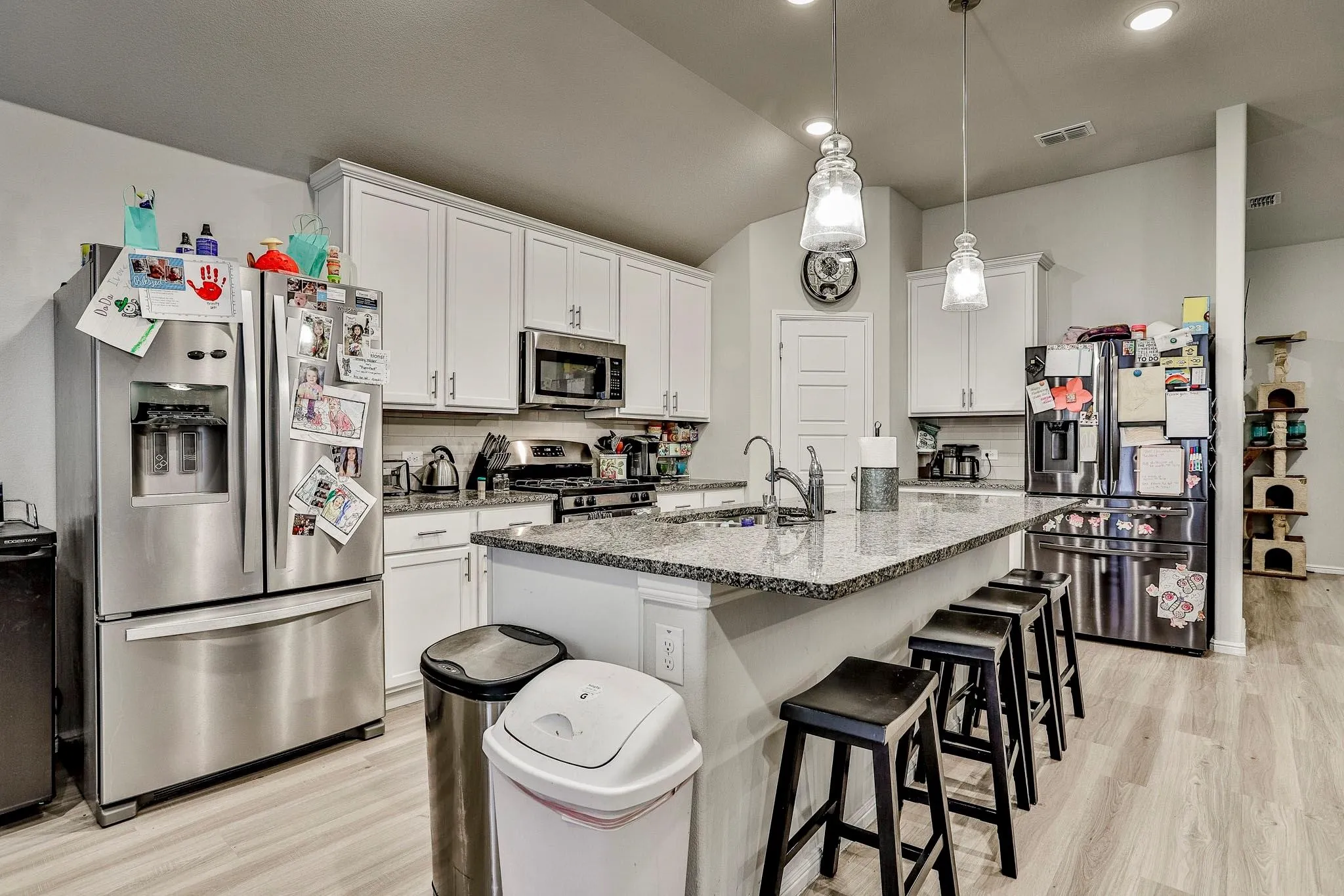 Single Family Residence For Sale in Tarrant County , 8713 Rock Hibiscus Drive, Fort Worth, Texas 76131, 4 Bedroom, 3 Bathroom, 2 Garage spaces, 2,118 Sqft, built in 2021, Price $405,000, mls#21336758, Real Estate Agent in Fort Worth, Homes For Sale in Tarrant county, Homes For Sale in Fort Worth, Realtor in Fort Worth Texas, Real Estate Brokerage Independent Realty Texas, Luminita Cordes Realtor