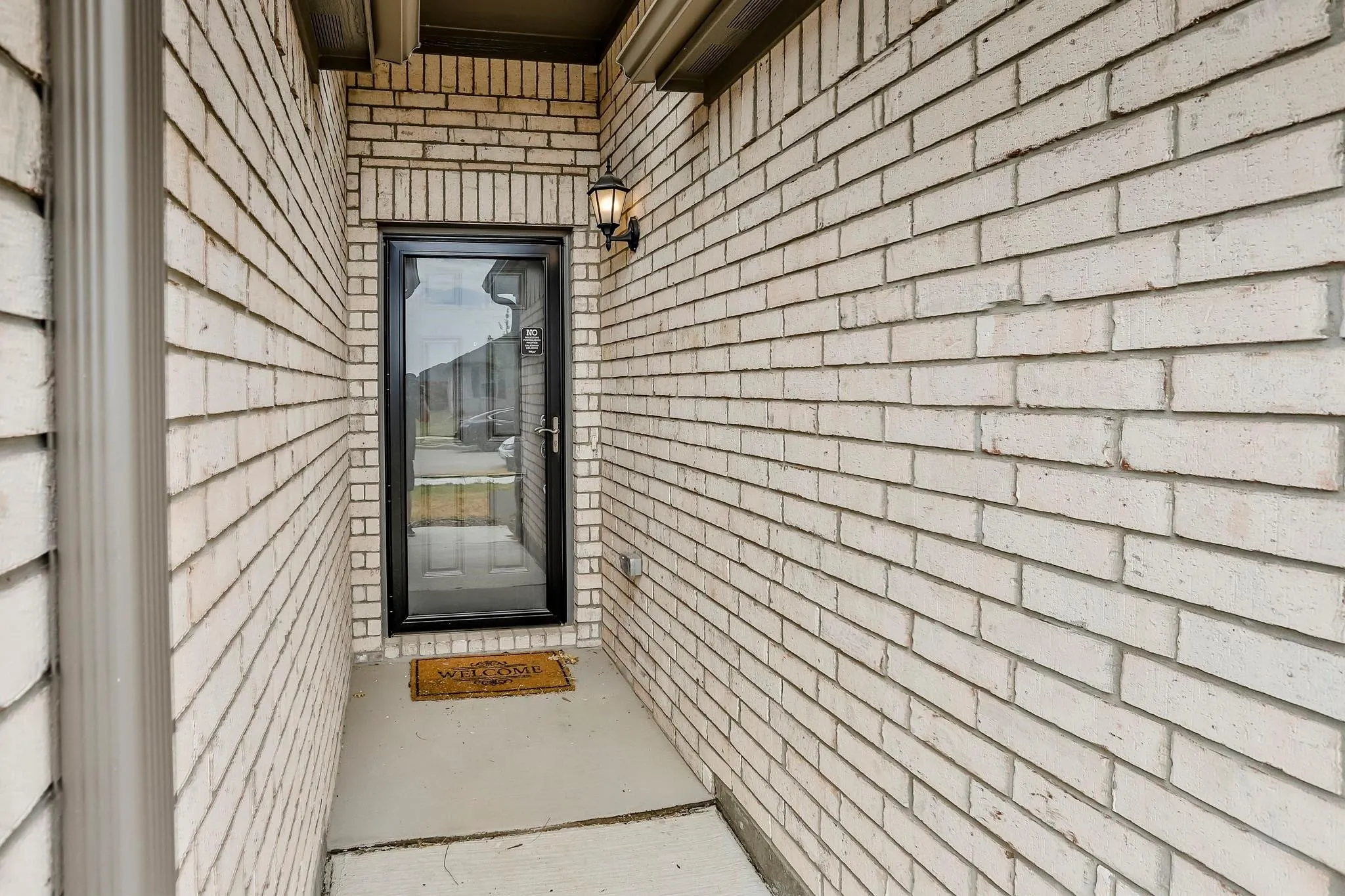 Single Family Residence For Sale in Tarrant County , 8713 Rock Hibiscus Drive, Fort Worth, Texas 76131, 4 Bedroom, 3 Bathroom, 2 Garage spaces, 2,118 Sqft, built in 2021, Price $405,000, mls#21336758, Real Estate Agent in Fort Worth, Homes For Sale in Tarrant county, Homes For Sale in Fort Worth, Realtor in Fort Worth Texas, Real Estate Brokerage Independent Realty Texas, Luminita Cordes Realtor