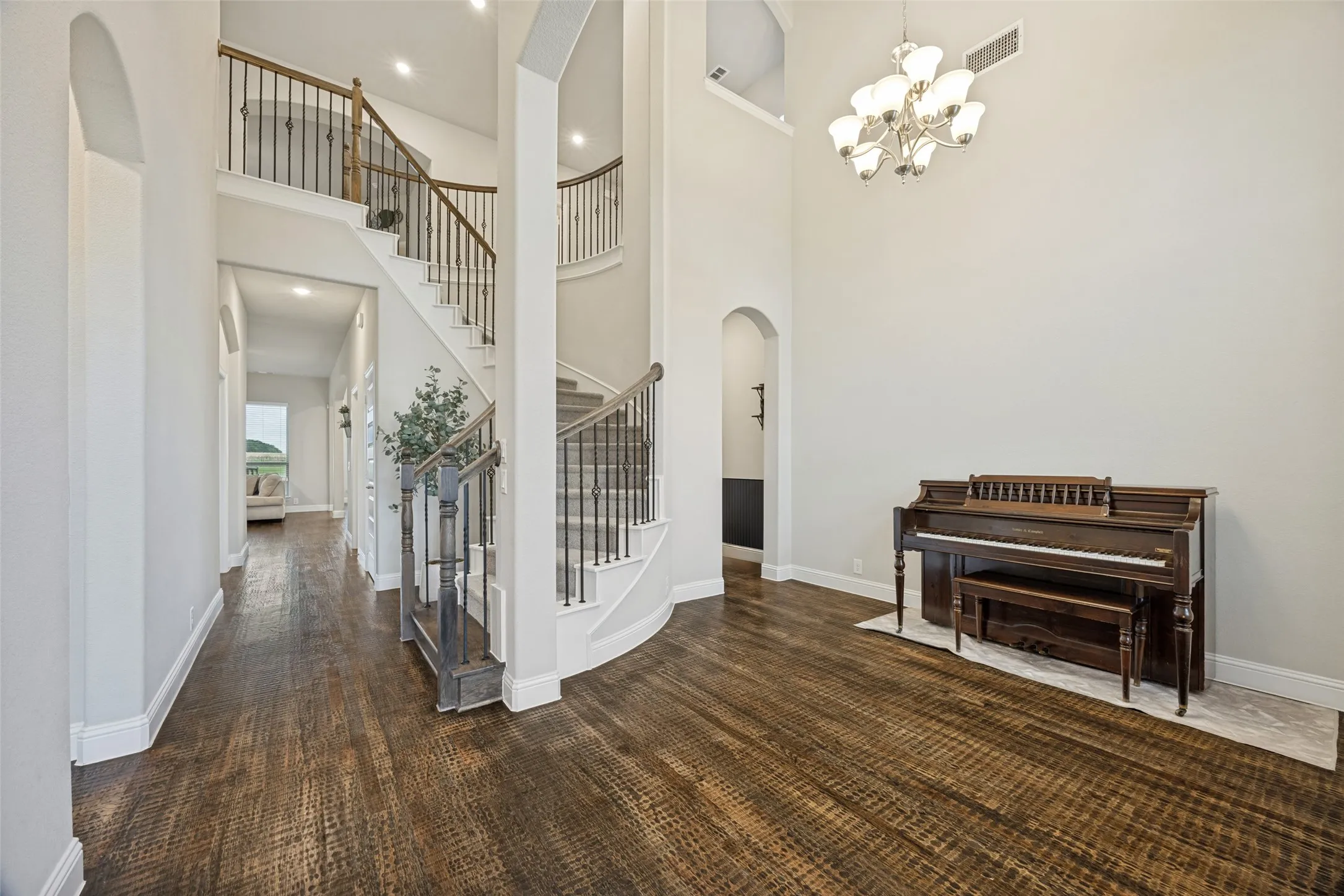 Single Family Residence For Sale in Collin County , 8795 County Road 502, Blue Ridge, Texas 75424, 5 Bedroom, 6 Bathroom, 3 Garage spaces, 4,223 Sqft, built in 2024, mls#21336572, Real Estate Agent in Blue Ridge, Homes For Sale in Collin county, Homes For Sale in Blue Ridge, Realtor in Blue Ridge Texas, Real Estate Brokerage Independent Realty Texas, Luminita Cordes Realtor