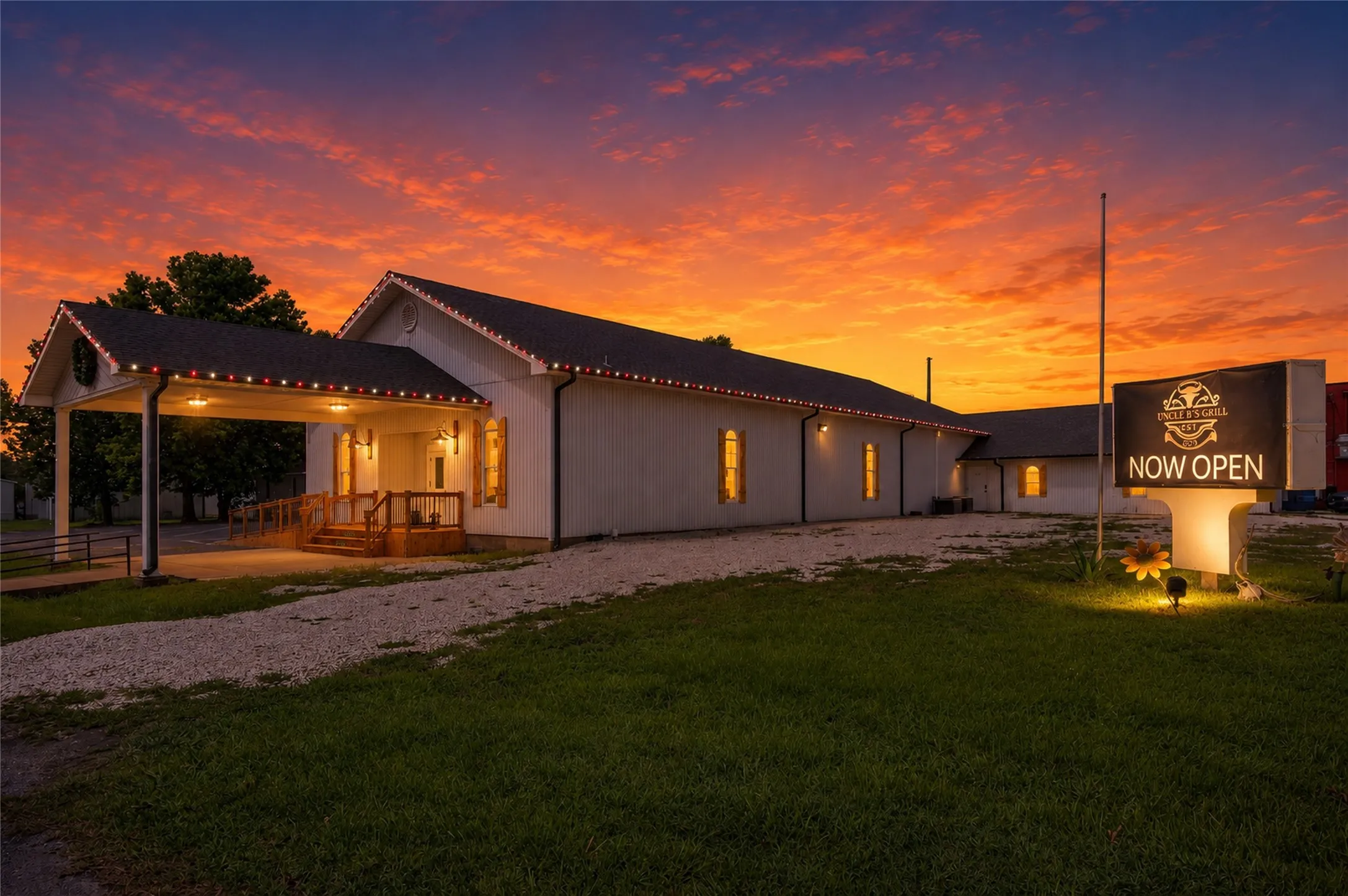 Retail For Sale in Grayson County , 400 N Houston Avenue, Pottsboro, Texas 75076, 0, 0, Garage spaces, 0 Sqft, built in 1990, mls#21329115, Real Estate Agent in Pottsboro, Homes For Sale in Grayson county, Homes For Sale in Pottsboro, Realtor in Pottsboro Texas, Real Estate Brokerage Independent Realty Texas, Luminita Cordes Realtor