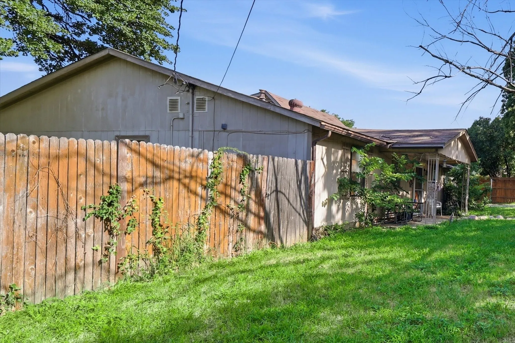 Single Family Residence For Sale in Tarrant County , 6704 Herbert Road, Colleyville, Texas 76034, 0, 0, Garage spaces, 1,656 Sqft, built in 1960, mls#21336739, Real Estate Agent in Colleyville, Homes For Sale in Tarrant county, Homes For Sale in Colleyville, Realtor in Colleyville Texas, Real Estate Brokerage Independent Realty Texas, Luminita Cordes Realtor