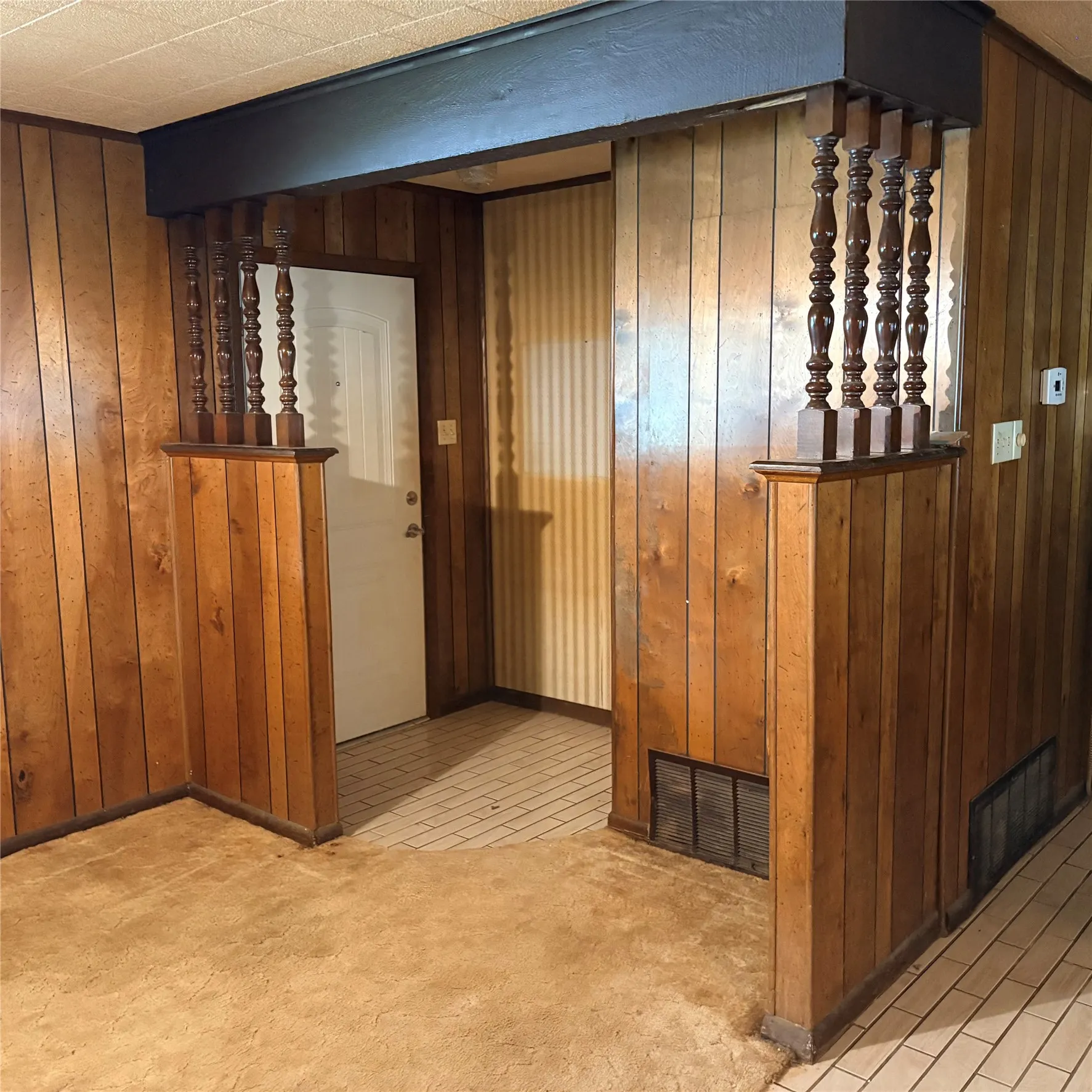 Single Family Residence For Sale in Palo Pinto County , 3103 N Oak Avenue, Mineral Wells, Texas 76067, 4 Bedroom, 2 Bathroom, Garage spaces, 2,420 Sqft, built in 1962, mls#21336799, Real Estate Agent in Mineral Wells, Homes For Sale in Palo Pinto county, Homes For Sale in Mineral Wells, Realtor in Mineral Wells Texas, Real Estate Brokerage Independent Realty Texas, Luminita Cordes Realtor