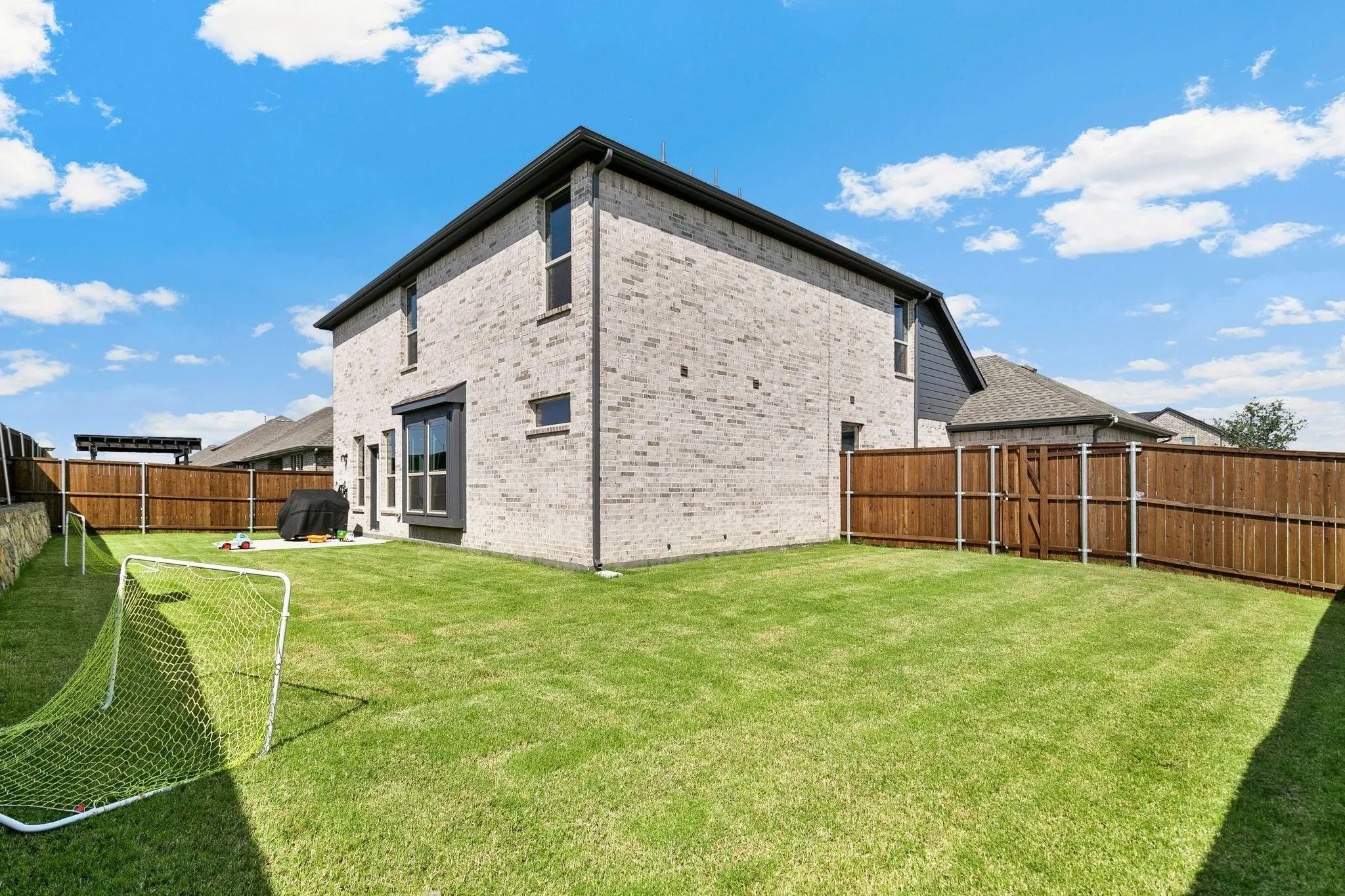 Single Family Residence For Rent in Kaufman County , 1630 Havenrock Drive, Forney, Texas 75126, 5 Bedroom, 3 Bathroom, 3 Garage spaces, 3,040 Sqft, built in 2021, mls#21336816, Real Estate Agent in Forney, Homes For Rent in Kaufman county, Homes For Rent in Forney, Realtor in Forney Texas, Real Estate Brokerage Independent Realty Texas, Luminita Cordes Realtor