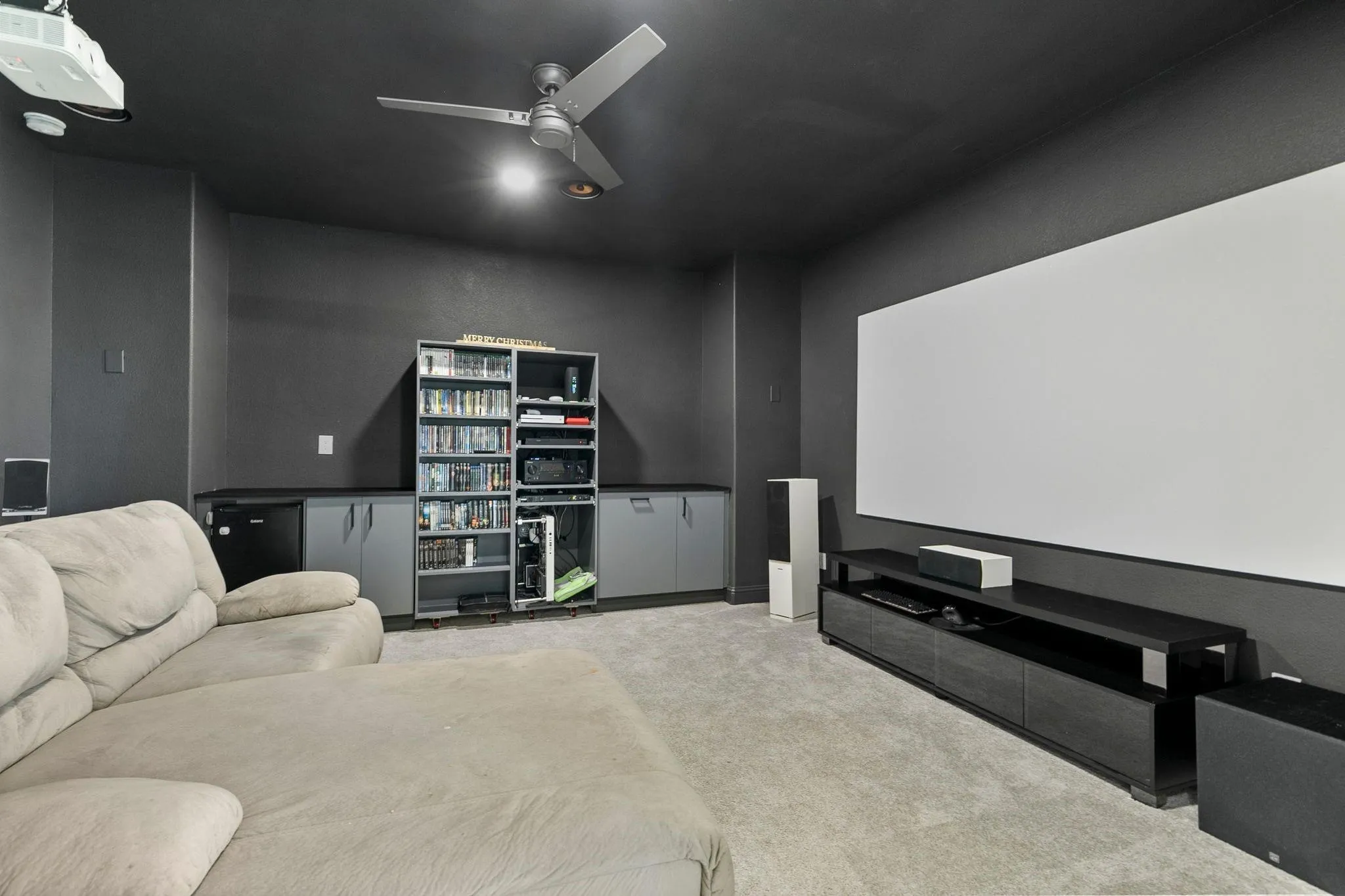 Single Family Residence For Rent in Kaufman County , 1630 Havenrock Drive, Forney, Texas 75126, 5 Bedroom, 3 Bathroom, 3 Garage spaces, 3,040 Sqft, built in 2021, mls#21336816, Real Estate Agent in Forney, Homes For Rent in Kaufman county, Homes For Rent in Forney, Realtor in Forney Texas, Real Estate Brokerage Independent Realty Texas, Luminita Cordes Realtor