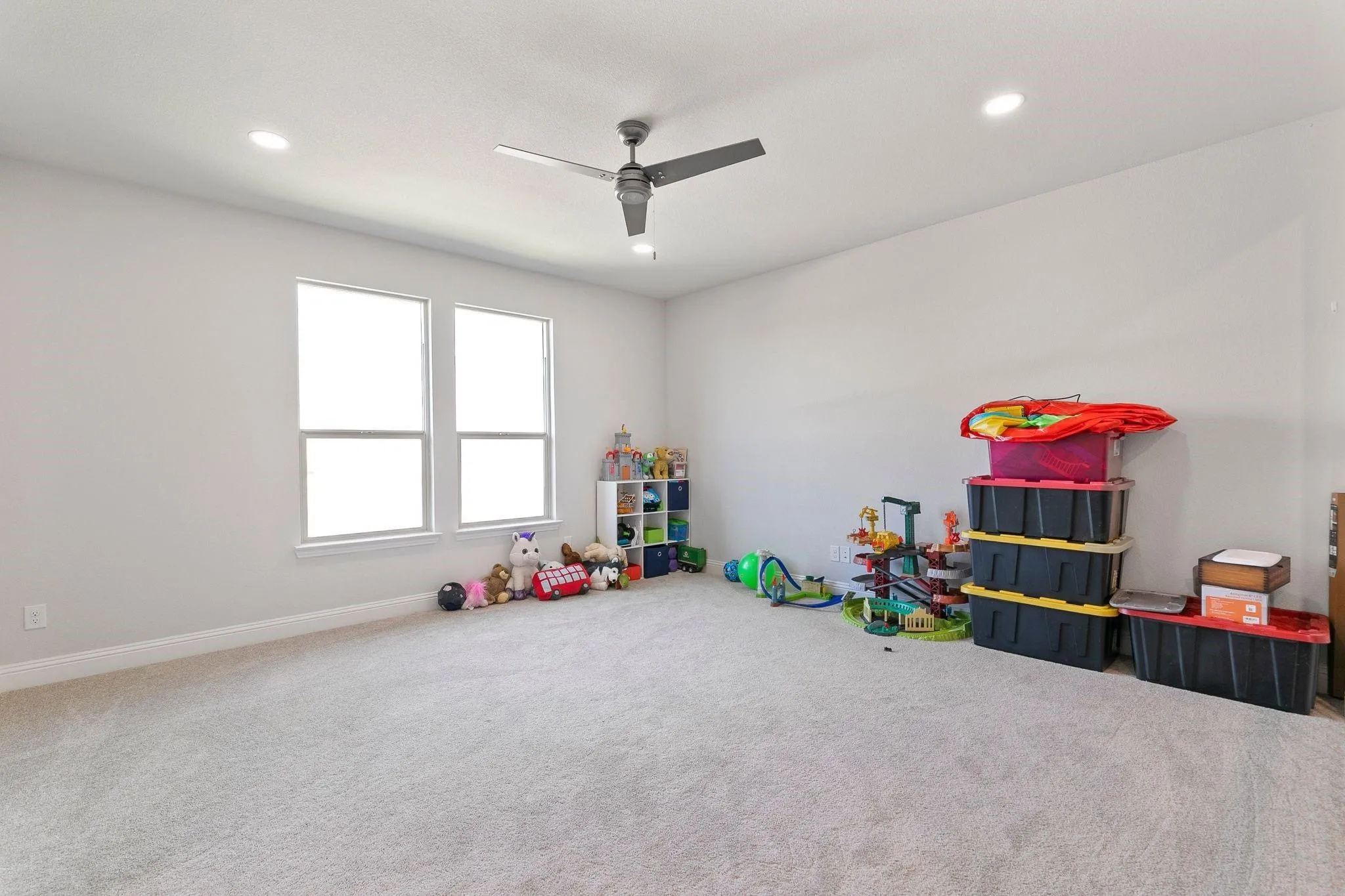 Single Family Residence For Rent in Kaufman County , 1630 Havenrock Drive, Forney, Texas 75126, 5 Bedroom, 3 Bathroom, 3 Garage spaces, 3,040 Sqft, built in 2021, mls#21336816, Real Estate Agent in Forney, Homes For Rent in Kaufman county, Homes For Rent in Forney, Realtor in Forney Texas, Real Estate Brokerage Independent Realty Texas, Luminita Cordes Realtor