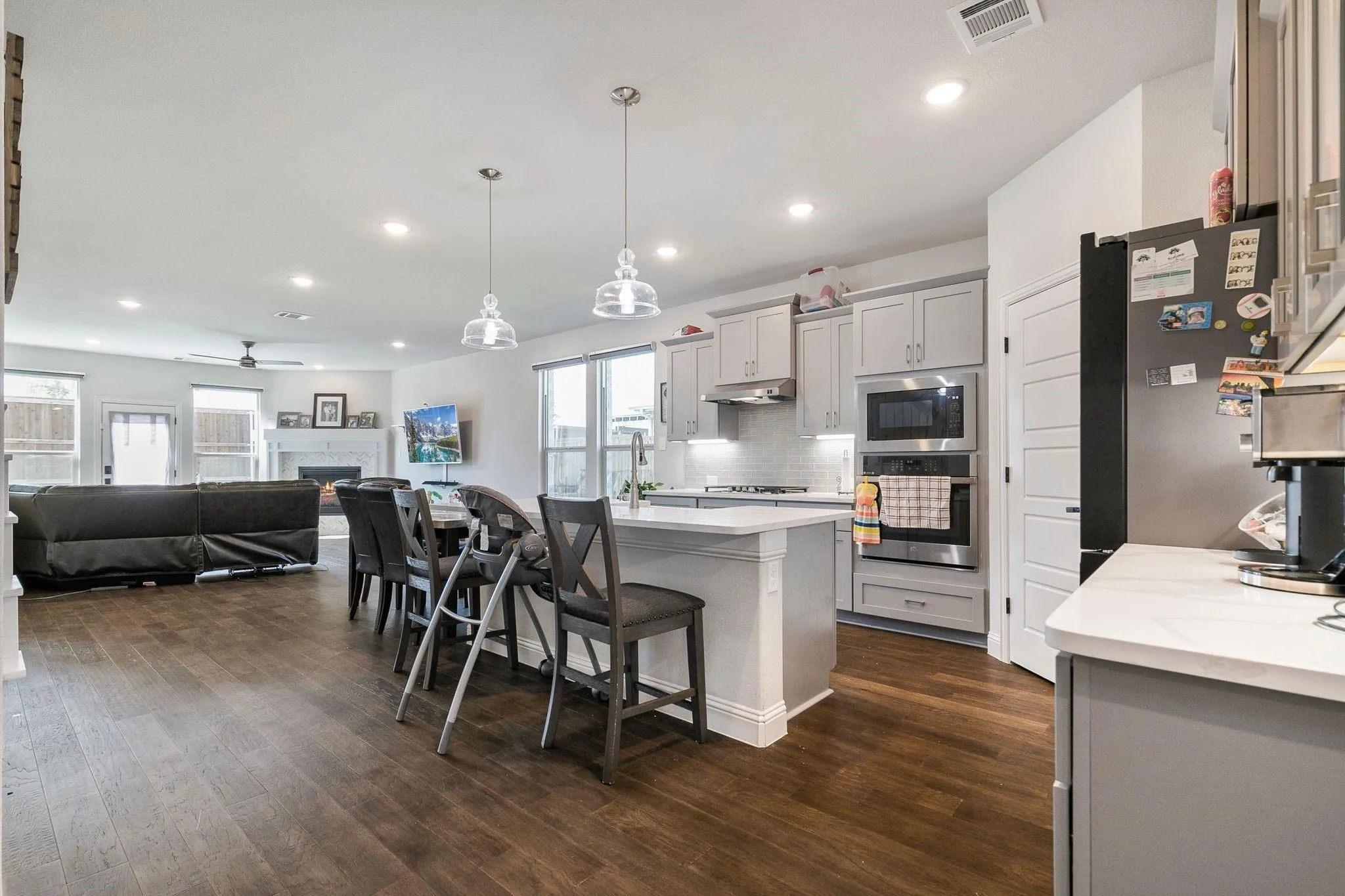 Single Family Residence For Rent in Kaufman County , 1630 Havenrock Drive, Forney, Texas 75126, 5 Bedroom, 3 Bathroom, 3 Garage spaces, 3,040 Sqft, built in 2021, mls#21336816, Real Estate Agent in Forney, Homes For Rent in Kaufman county, Homes For Rent in Forney, Realtor in Forney Texas, Real Estate Brokerage Independent Realty Texas, Luminita Cordes Realtor