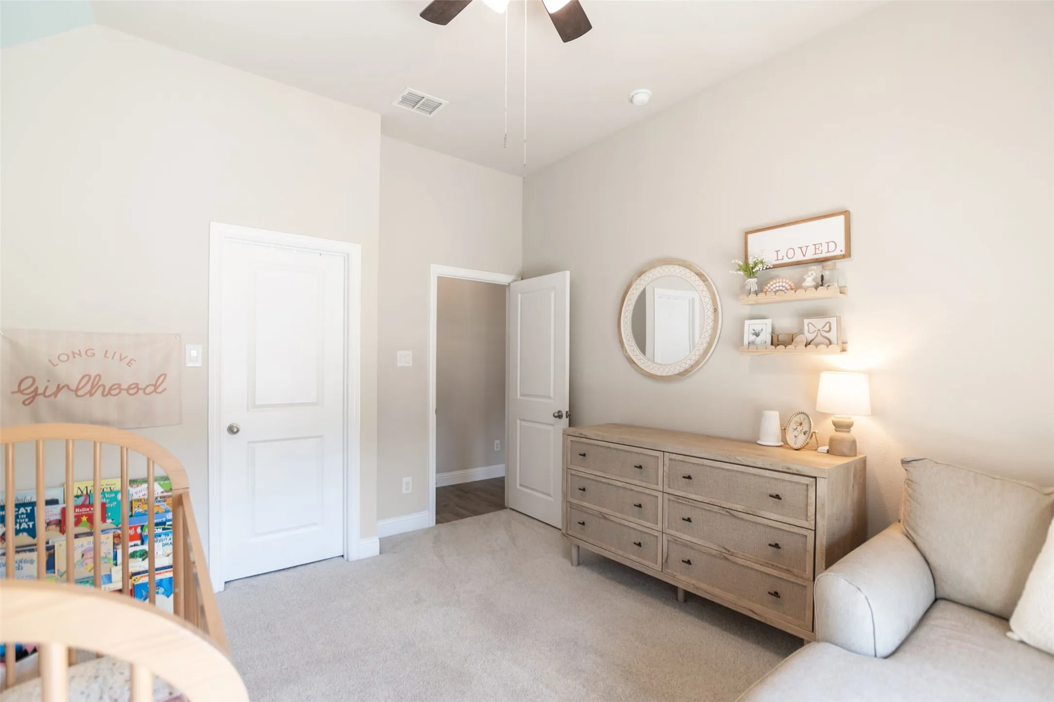 Single Family Residence For Sale in Denton County , 1215 Alderwood Drive, Justin, Texas 76247, 4 Bedroom, 2 Bathroom, 2 Garage spaces, 2,170 Sqft, built in 2020, mls#21335932, Real Estate Agent in Justin, Homes For Sale in Denton county, Homes For Sale in Justin, Realtor in Justin Texas, Real Estate Brokerage Independent Realty Texas, Luminita Cordes Realtor