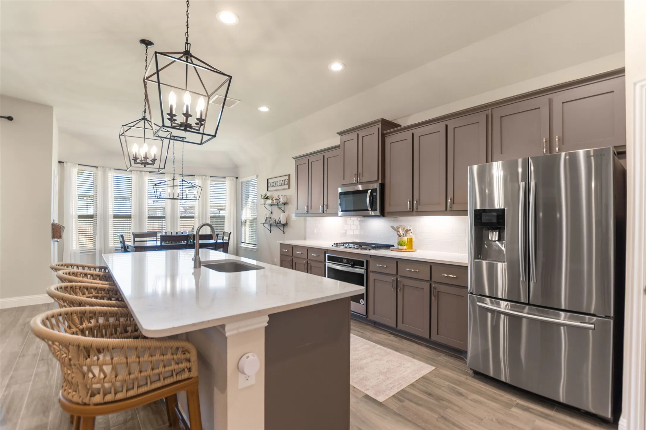 Single Family Residence For Sale in Denton County , 1215 Alderwood Drive, Justin, Texas 76247, 4 Bedroom, 2 Bathroom, 2 Garage spaces, 2,170 Sqft, built in 2020, mls#21335932, Real Estate Agent in Justin, Homes For Sale in Denton county, Homes For Sale in Justin, Realtor in Justin Texas, Real Estate Brokerage Independent Realty Texas, Luminita Cordes Realtor