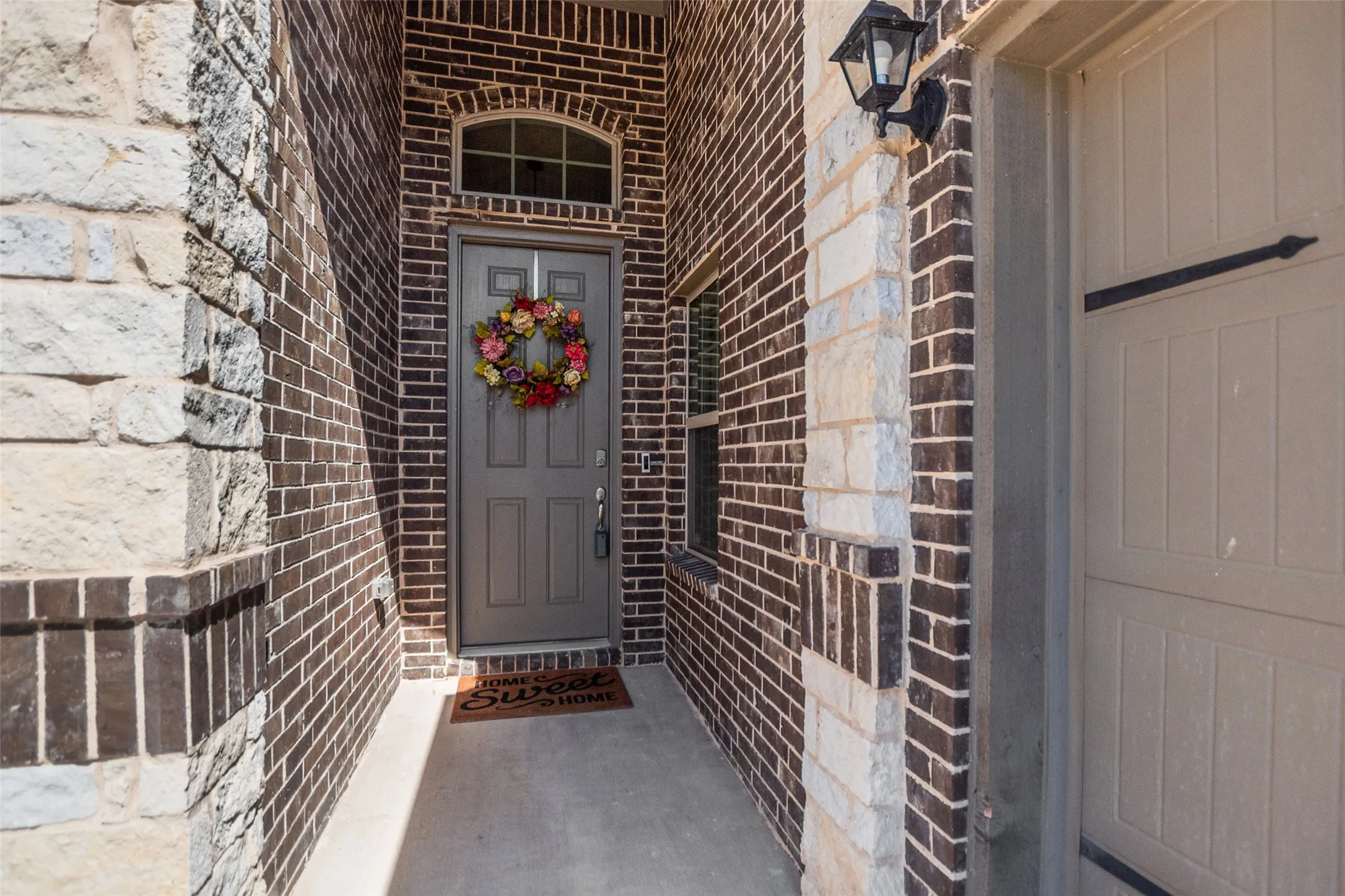 Single Family Residence For Sale in Denton County , 1215 Alderwood Drive, Justin, Texas 76247, 4 Bedroom, 2 Bathroom, 2 Garage spaces, 2,170 Sqft, built in 2020, mls#21335932, Real Estate Agent in Justin, Homes For Sale in Denton county, Homes For Sale in Justin, Realtor in Justin Texas, Real Estate Brokerage Independent Realty Texas, Luminita Cordes Realtor