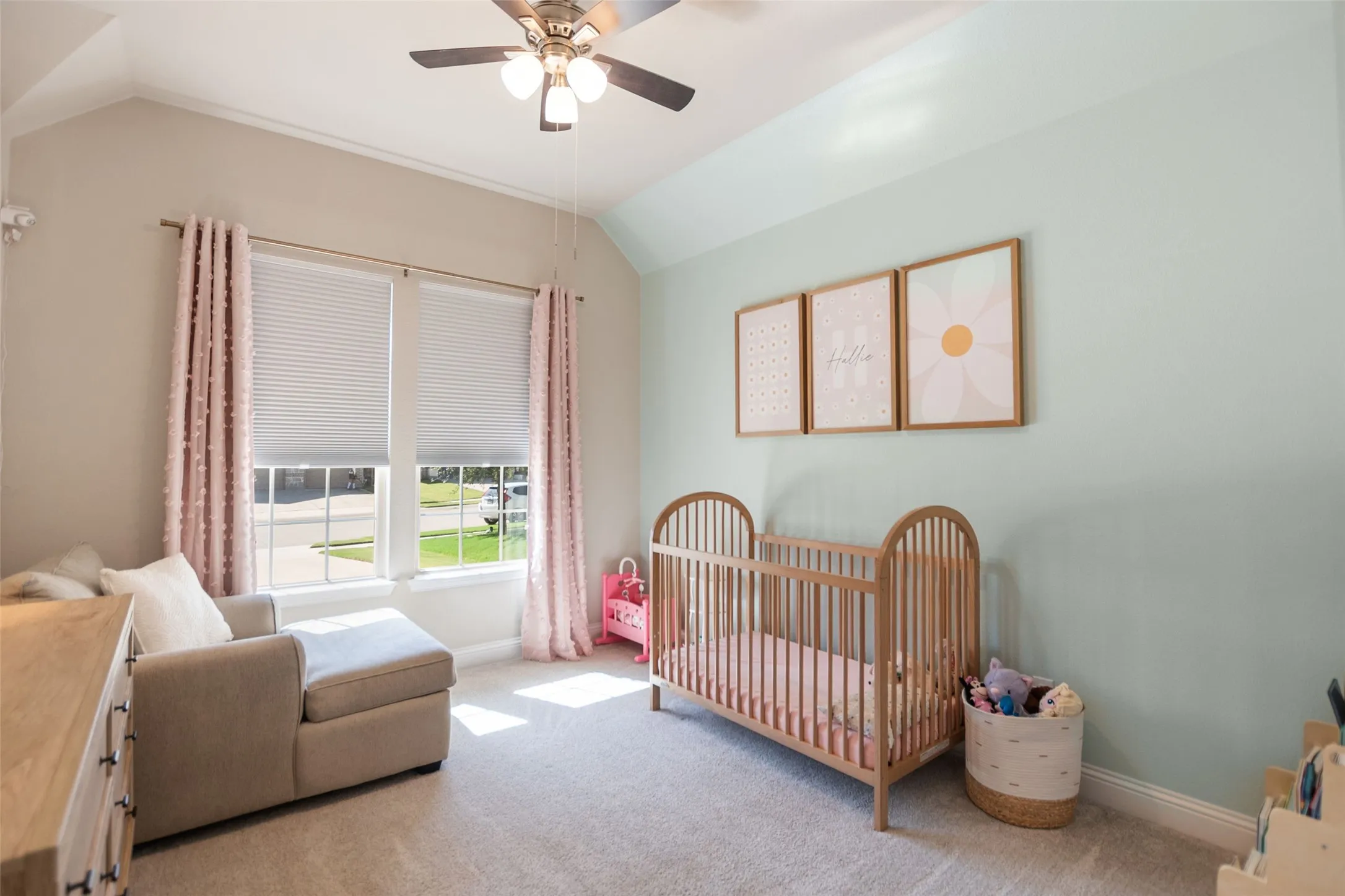 Single Family Residence For Sale in Denton County , 1215 Alderwood Drive, Justin, Texas 76247, 4 Bedroom, 2 Bathroom, 2 Garage spaces, 2,170 Sqft, built in 2020, mls#21335932, Real Estate Agent in Justin, Homes For Sale in Denton county, Homes For Sale in Justin, Realtor in Justin Texas, Real Estate Brokerage Independent Realty Texas, Luminita Cordes Realtor