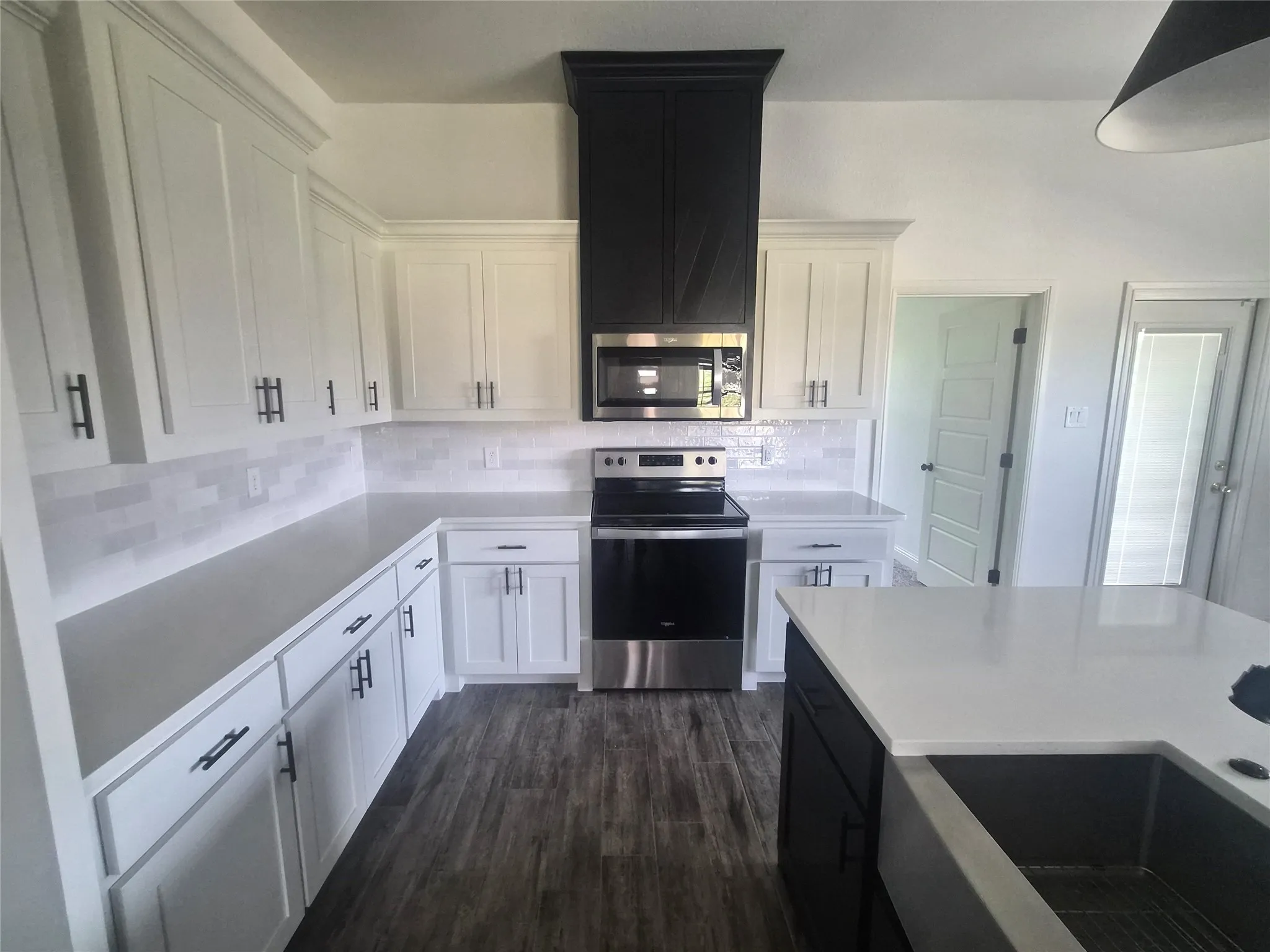 Single Family Residence For Sale in Johnson County , 900 Tesslynn Avenue, Godley, Texas 76044, 3 Bedroom, 2 Bathroom, 2 Garage spaces, 1,342 Sqft, built in 2022, mls#21335754, Real Estate Agent in Godley, Homes For Sale in Johnson county, Homes For Sale in Godley, Realtor in Godley Texas, Real Estate Brokerage Independent Realty Texas, Luminita Cordes Realtor