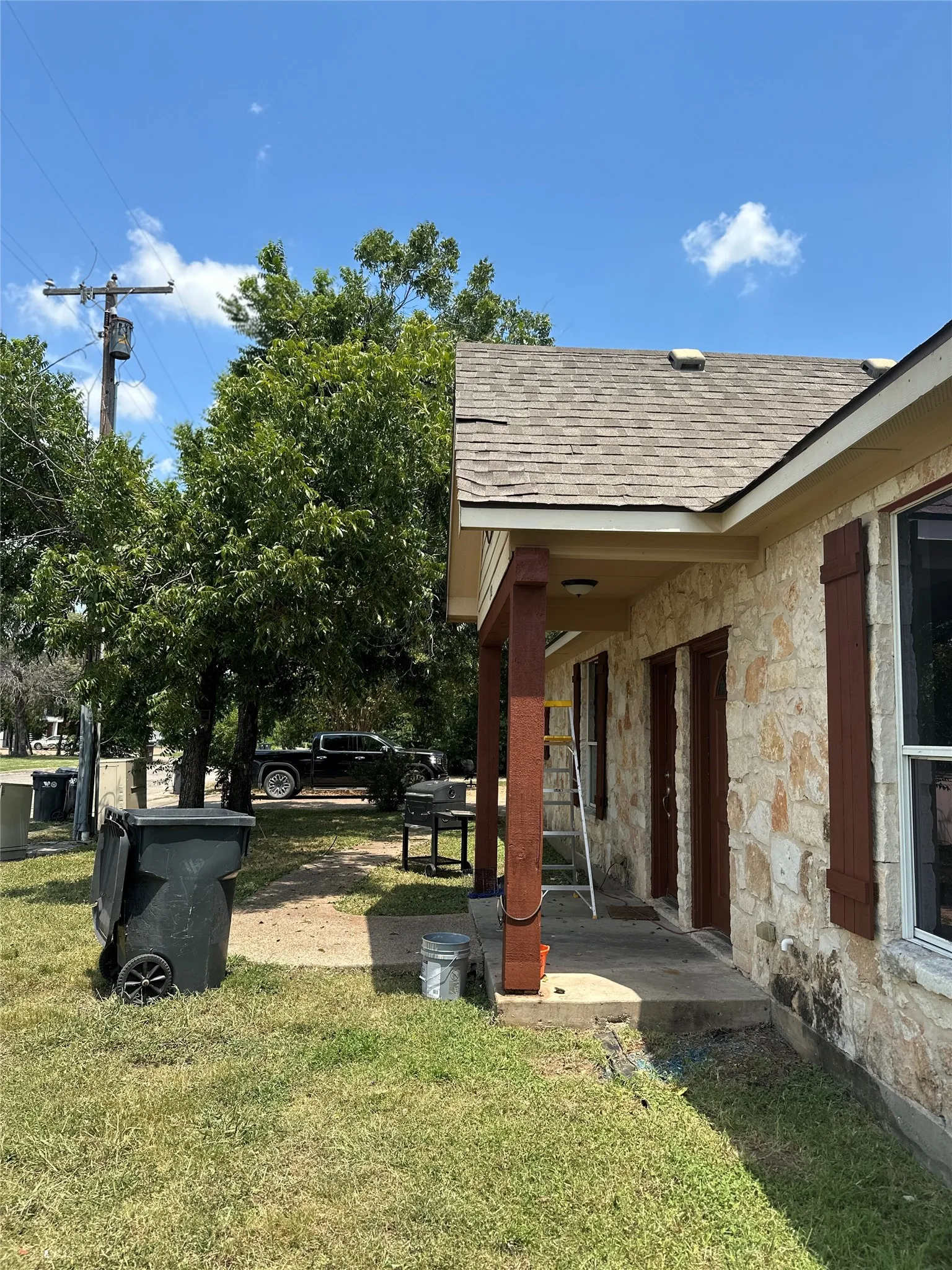 Duplex For Rent in Mc Lennan County , 1900 S 15TH Street B, Waco, Texas 76706, 4 Bedroom, 2 Bathroom, 9 Garage spaces, 1,632 Sqft, built in 2006, mls#21336180, Real Estate Agent in Waco, Homes For Rent in Mc Lennan county, Homes For Rent in Waco, Realtor in Waco Texas, Real Estate Brokerage Independent Realty Texas, Luminita Cordes Realtor