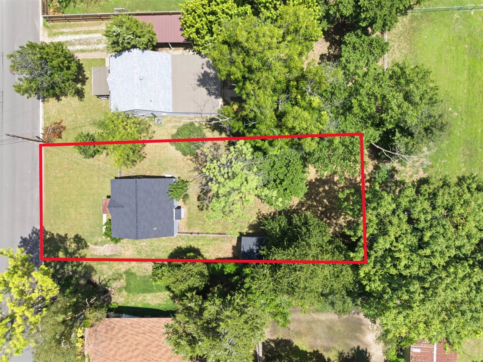 Single Family Residence For Sale in Parker County , 707 W Water Street, Weatherford, Texas 76086, 2 Bedroom, 1 Bathroom, 1 Garage spaces, 641 Sqft, built in 0, mls#21336829, Real Estate Agent in Weatherford, Homes For Sale in Parker county, Homes For Sale in Weatherford, Realtor in Weatherford Texas, Real Estate Brokerage Independent Realty Texas, Luminita Cordes Realtor