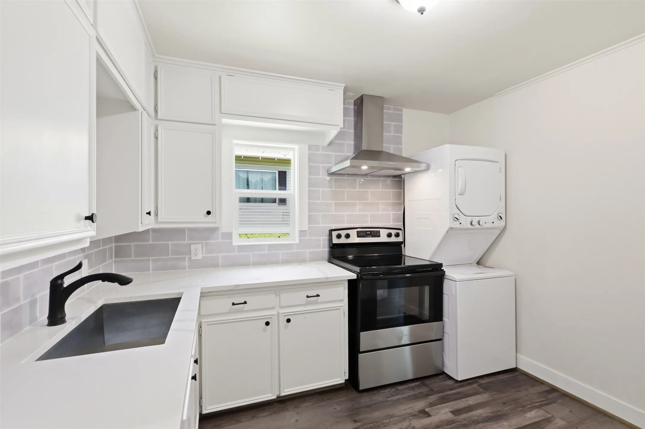 Single Family Residence For Sale in Parker County , 707 W Water Street, Weatherford, Texas 76086, 2 Bedroom, 1 Bathroom, 1 Garage spaces, 641 Sqft, built in 0, mls#21336829, Real Estate Agent in Weatherford, Homes For Sale in Parker county, Homes For Sale in Weatherford, Realtor in Weatherford Texas, Real Estate Brokerage Independent Realty Texas, Luminita Cordes Realtor