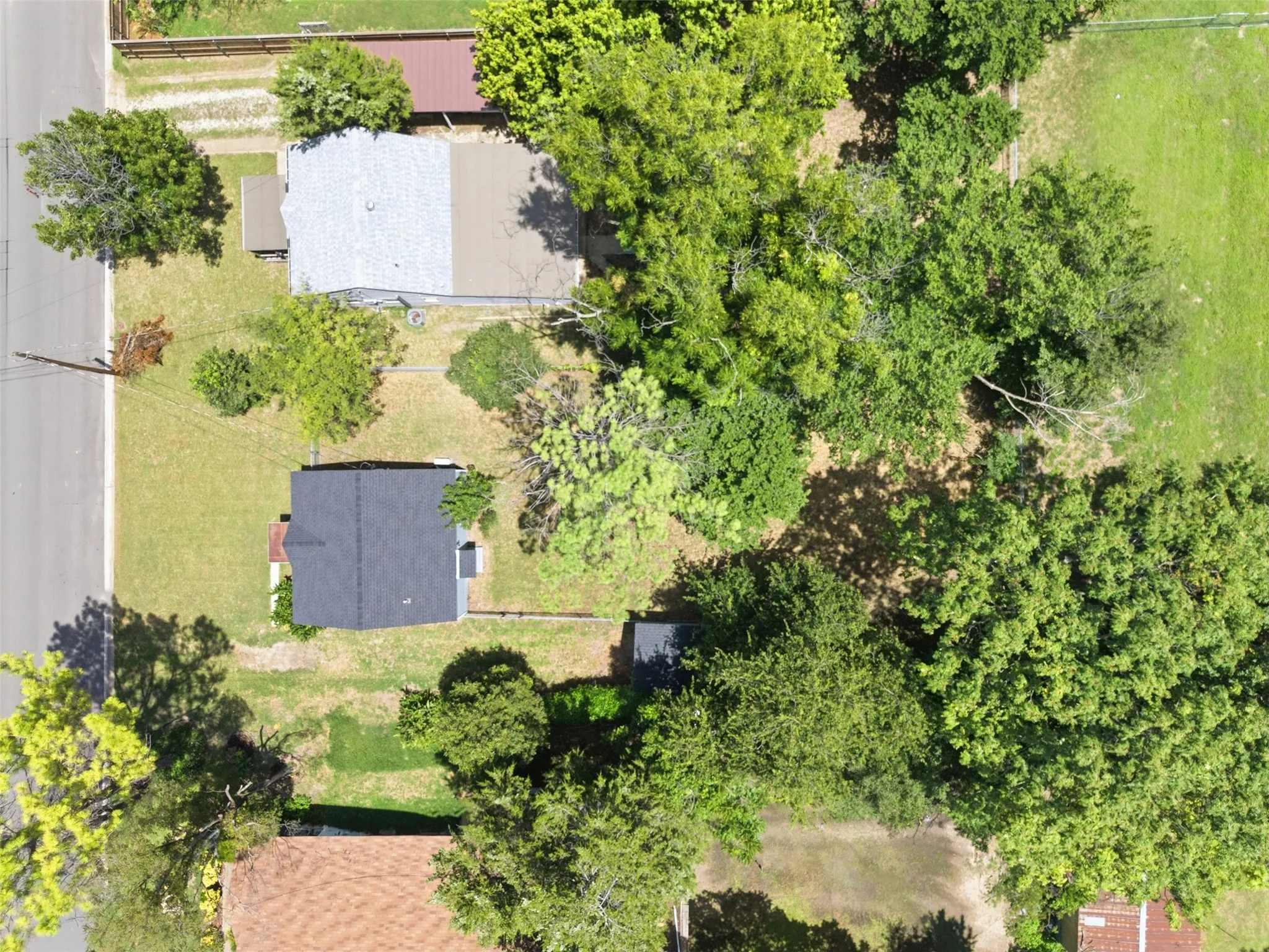 Single Family Residence For Sale in Parker County , 707 W Water Street, Weatherford, Texas 76086, 2 Bedroom, 1 Bathroom, 1 Garage spaces, 641 Sqft, built in 0, mls#21336829, Real Estate Agent in Weatherford, Homes For Sale in Parker county, Homes For Sale in Weatherford, Realtor in Weatherford Texas, Real Estate Brokerage Independent Realty Texas, Luminita Cordes Realtor