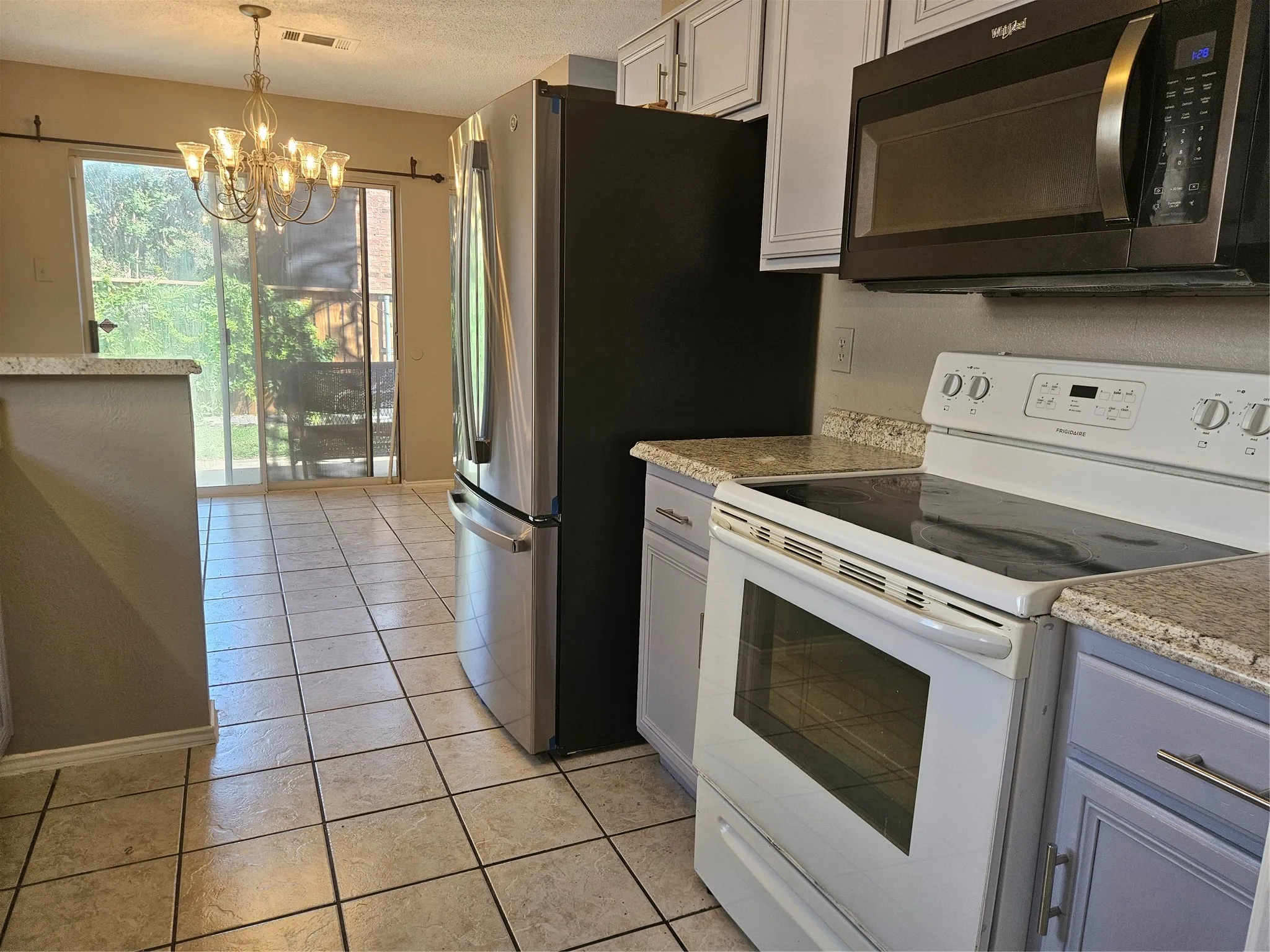 Single Family Residence For Sale in Collin County , 1537 Collin Drive, Allen, Texas 75002, 3 Bedroom, 3 Bathroom, 2 Garage spaces, 1,292 Sqft, built in 1993, mls#21336749, Real Estate Agent in Allen, Homes For Sale in Collin county, Homes For Sale in Allen, Realtor in Allen Texas, Real Estate Brokerage Independent Realty Texas, Luminita Cordes Realtor