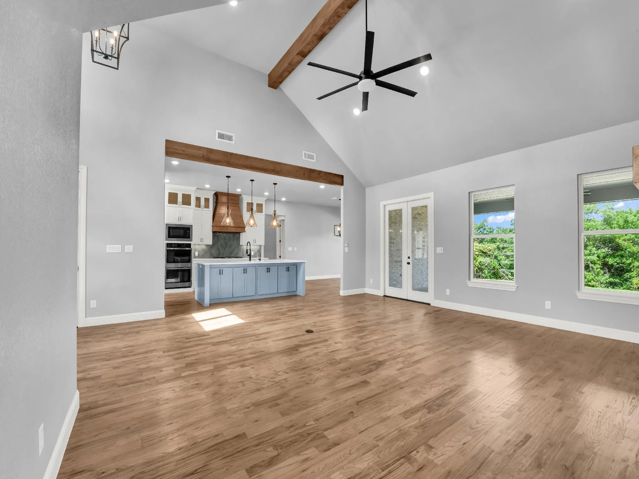 Single Family Residence For Sale in Parker County , 544 Aermotor Loop, Weatherford, Texas 76085, 4 Bedroom, 4 Bathroom, 3 Garage spaces, 3,100 Sqft, built in 2025, mls#21336831, Real Estate Agent in Weatherford, Homes For Sale in Parker county, Homes For Sale in Weatherford, Realtor in Weatherford Texas, Real Estate Brokerage Independent Realty Texas, Luminita Cordes Realtor