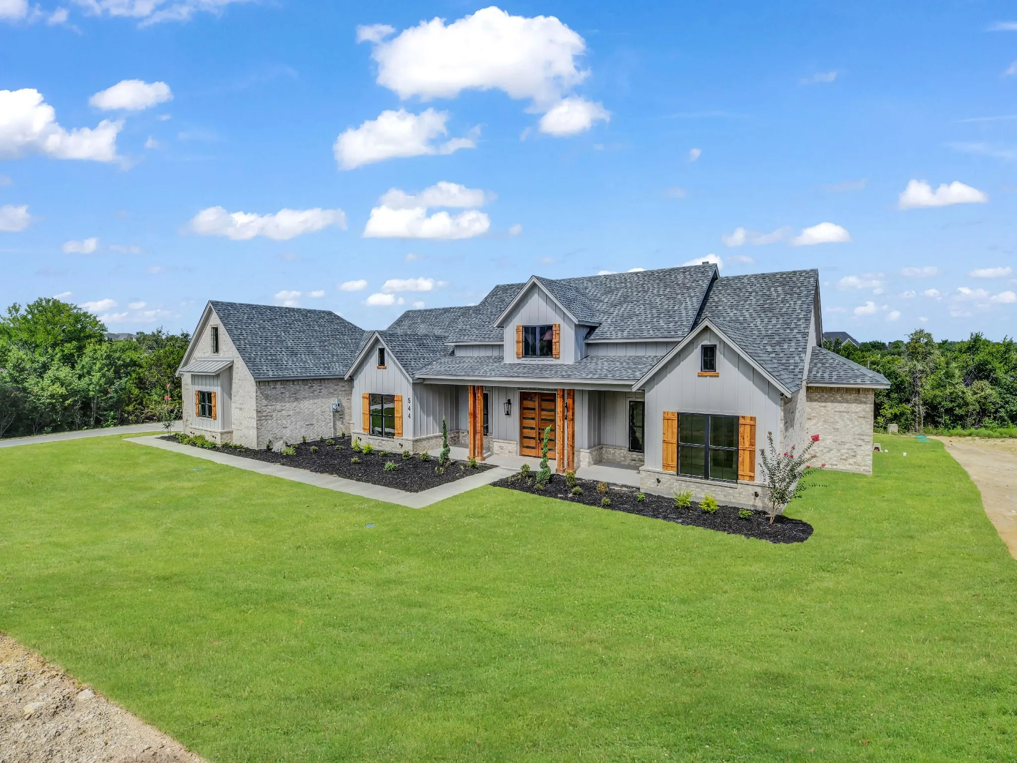 Single Family Residence For Sale in Parker County , 544 Aermotor Loop, Weatherford, Texas 76085, 4 Bedroom, 4 Bathroom, 3 Garage spaces, 3,100 Sqft, built in 2025, mls#21336831, Real Estate Agent in Weatherford, Homes For Sale in Parker county, Homes For Sale in Weatherford, Realtor in Weatherford Texas, Real Estate Brokerage Independent Realty Texas, Luminita Cordes Realtor