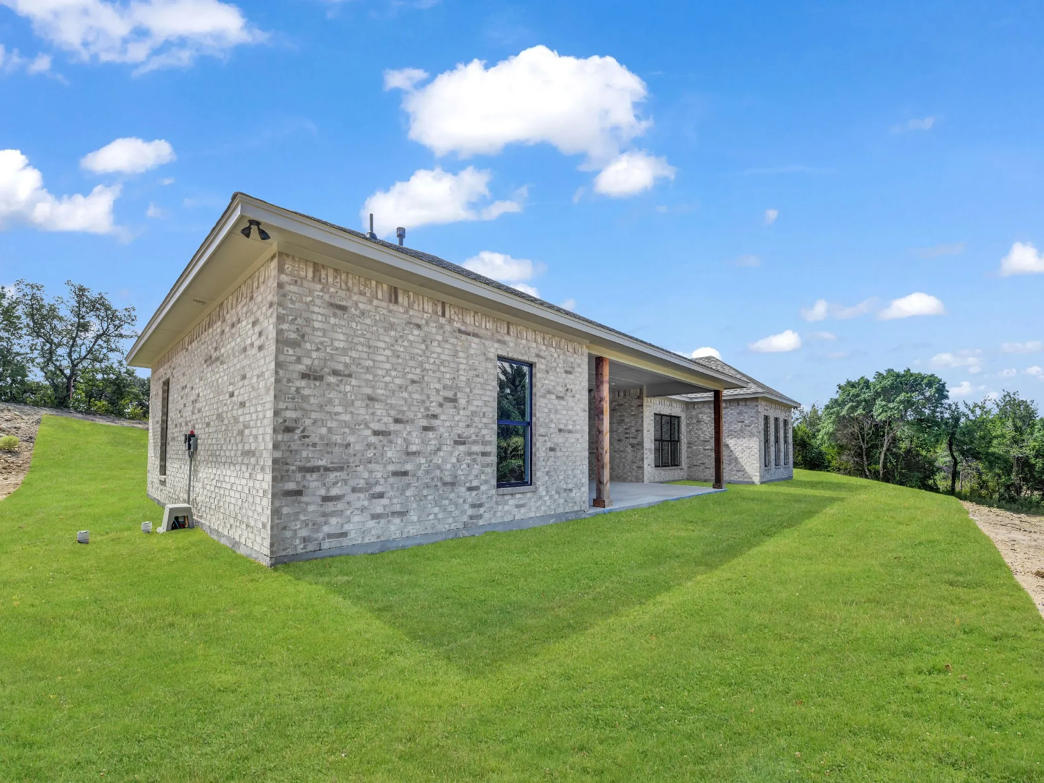 Single Family Residence For Sale in Parker County , 544 Aermotor Loop, Weatherford, Texas 76085, 4 Bedroom, 4 Bathroom, 3 Garage spaces, 3,100 Sqft, built in 2025, mls#21336831, Real Estate Agent in Weatherford, Homes For Sale in Parker county, Homes For Sale in Weatherford, Realtor in Weatherford Texas, Real Estate Brokerage Independent Realty Texas, Luminita Cordes Realtor