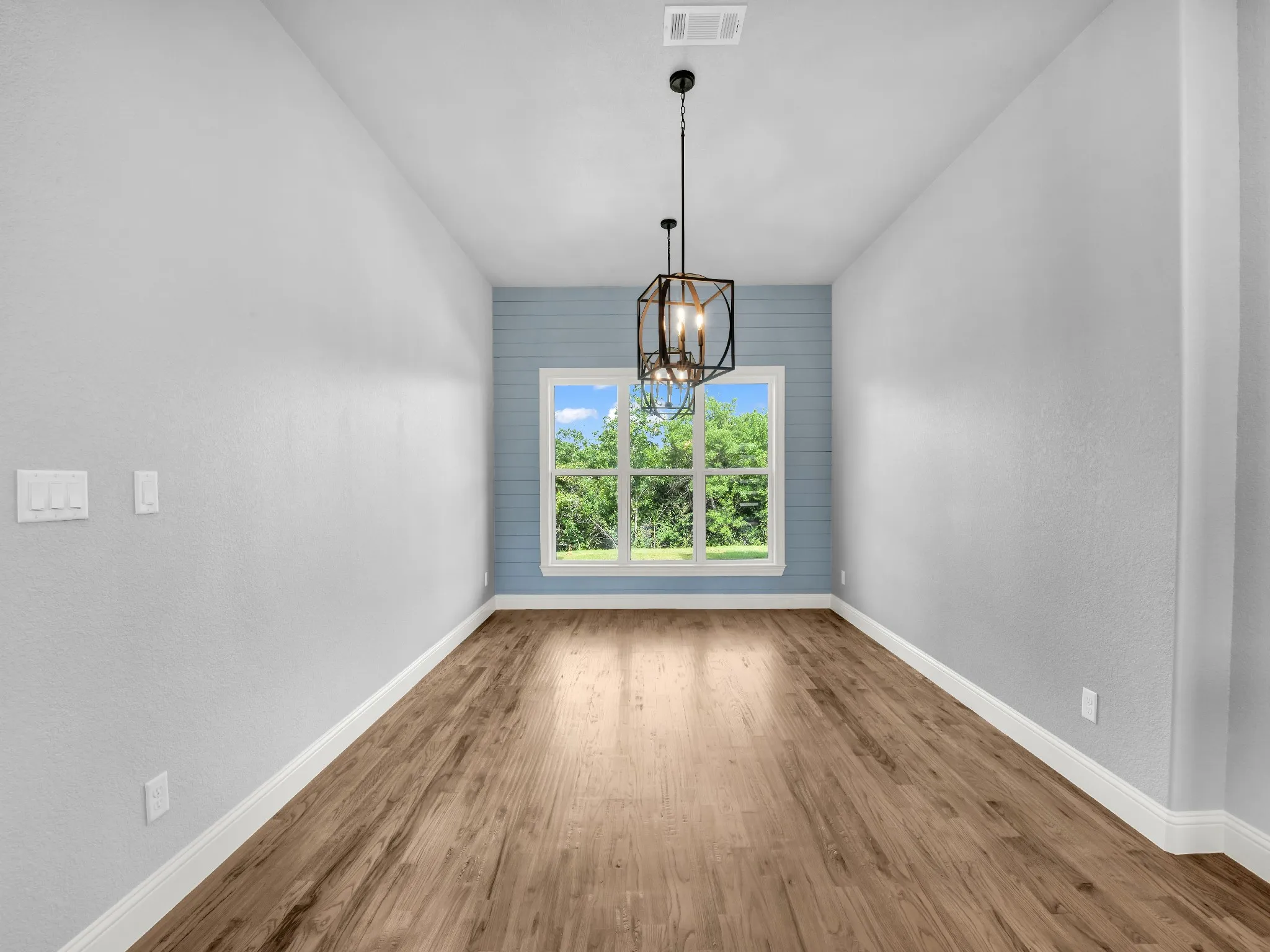 Single Family Residence For Sale in Parker County , 544 Aermotor Loop, Weatherford, Texas 76085, 4 Bedroom, 4 Bathroom, 3 Garage spaces, 3,100 Sqft, built in 2025, mls#21336831, Real Estate Agent in Weatherford, Homes For Sale in Parker county, Homes For Sale in Weatherford, Realtor in Weatherford Texas, Real Estate Brokerage Independent Realty Texas, Luminita Cordes Realtor