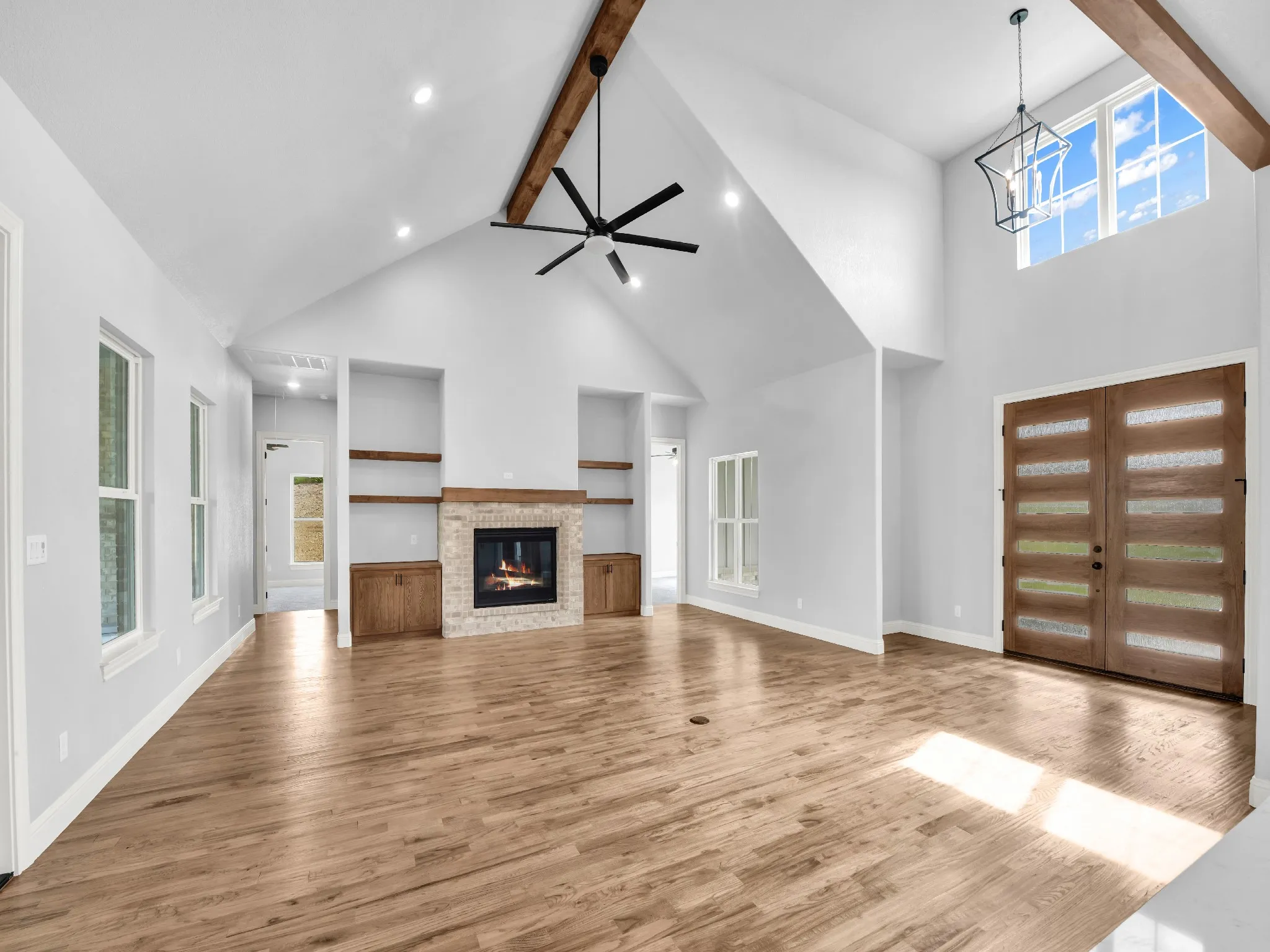 Single Family Residence For Sale in Parker County , 544 Aermotor Loop, Weatherford, Texas 76085, 4 Bedroom, 4 Bathroom, 3 Garage spaces, 3,100 Sqft, built in 2025, mls#21336831, Real Estate Agent in Weatherford, Homes For Sale in Parker county, Homes For Sale in Weatherford, Realtor in Weatherford Texas, Real Estate Brokerage Independent Realty Texas, Luminita Cordes Realtor