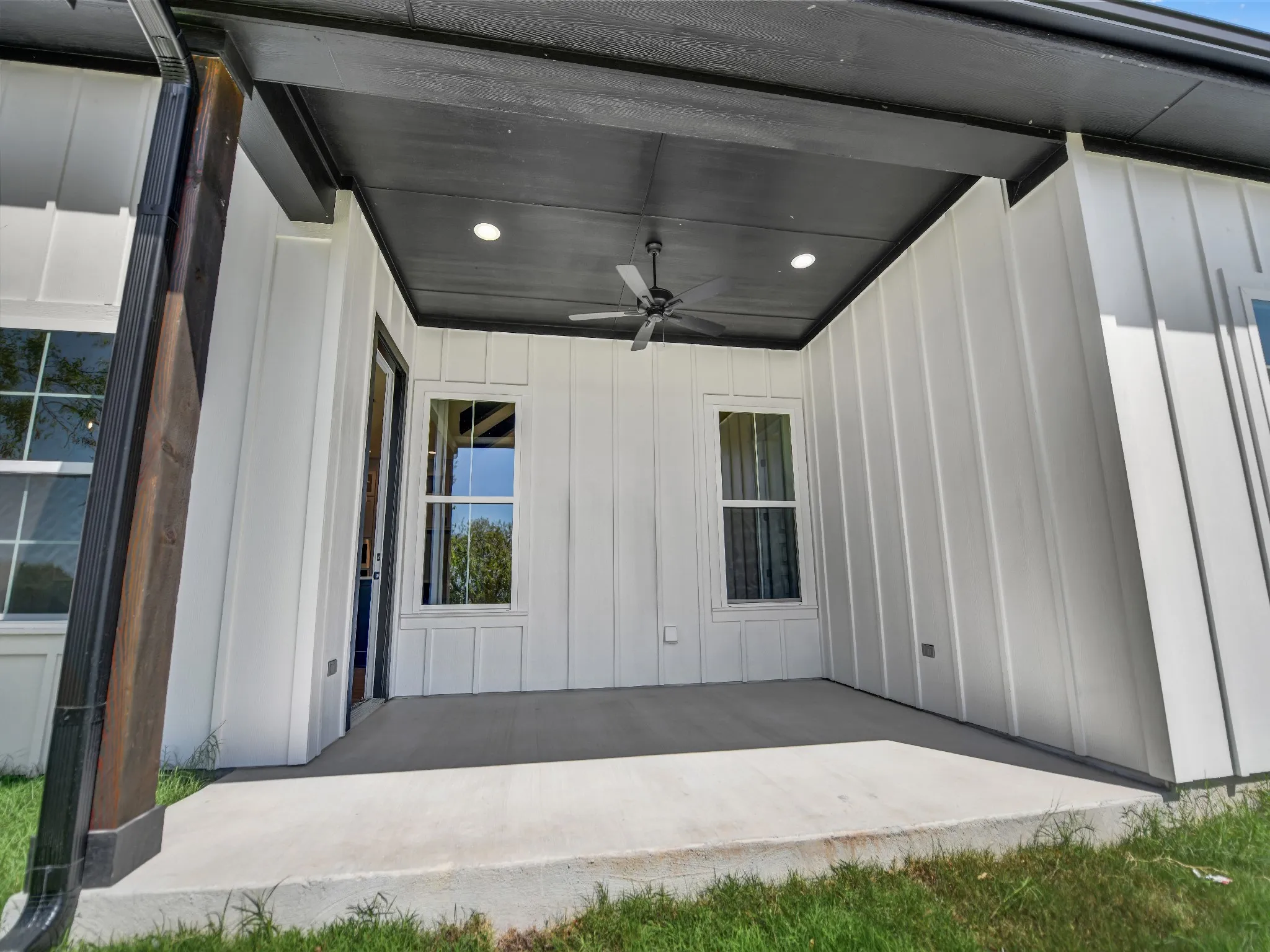 Single Family Residence For Sale in Parker County , 1004 Don Eve Court, Azle, Texas 76020, 4 Bedroom, 2 Bathroom, Garage spaces, 1,949 Sqft, built in 2026, mls#21336836, Real Estate Agent in Azle, Homes For Sale in Parker county, Homes For Sale in Azle, Realtor in Azle Texas, Real Estate Brokerage Independent Realty Texas, Luminita Cordes Realtor