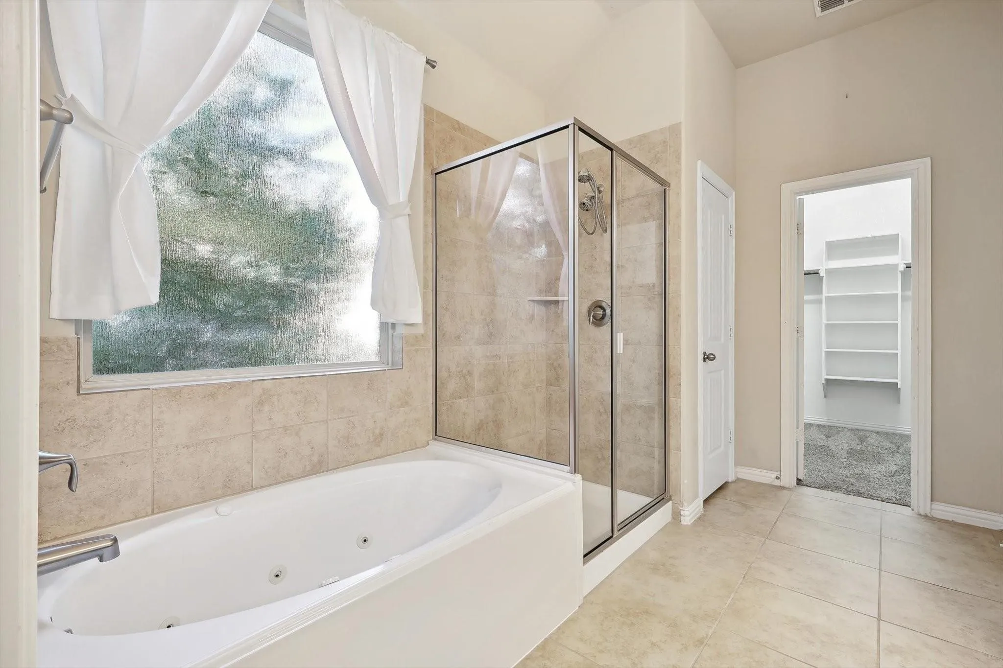 Single Family Residence For Rent in Denton County , 16328 White Rock Boulevard, Prosper, Texas 75078, 4 Bedrooms, 4 Bathrooms, 2 Garage spaces, 3,007 Sqft, built in 2015, Price $3,100, mls#21330090, Real Estate Agent in Prosper, Homes For Rent in Denton county, Homes For Rent in Prosper, Realtor in Prosper Texas, Real Estate Brokerage Independent Realty Texas, Luminita Cordes Realtor