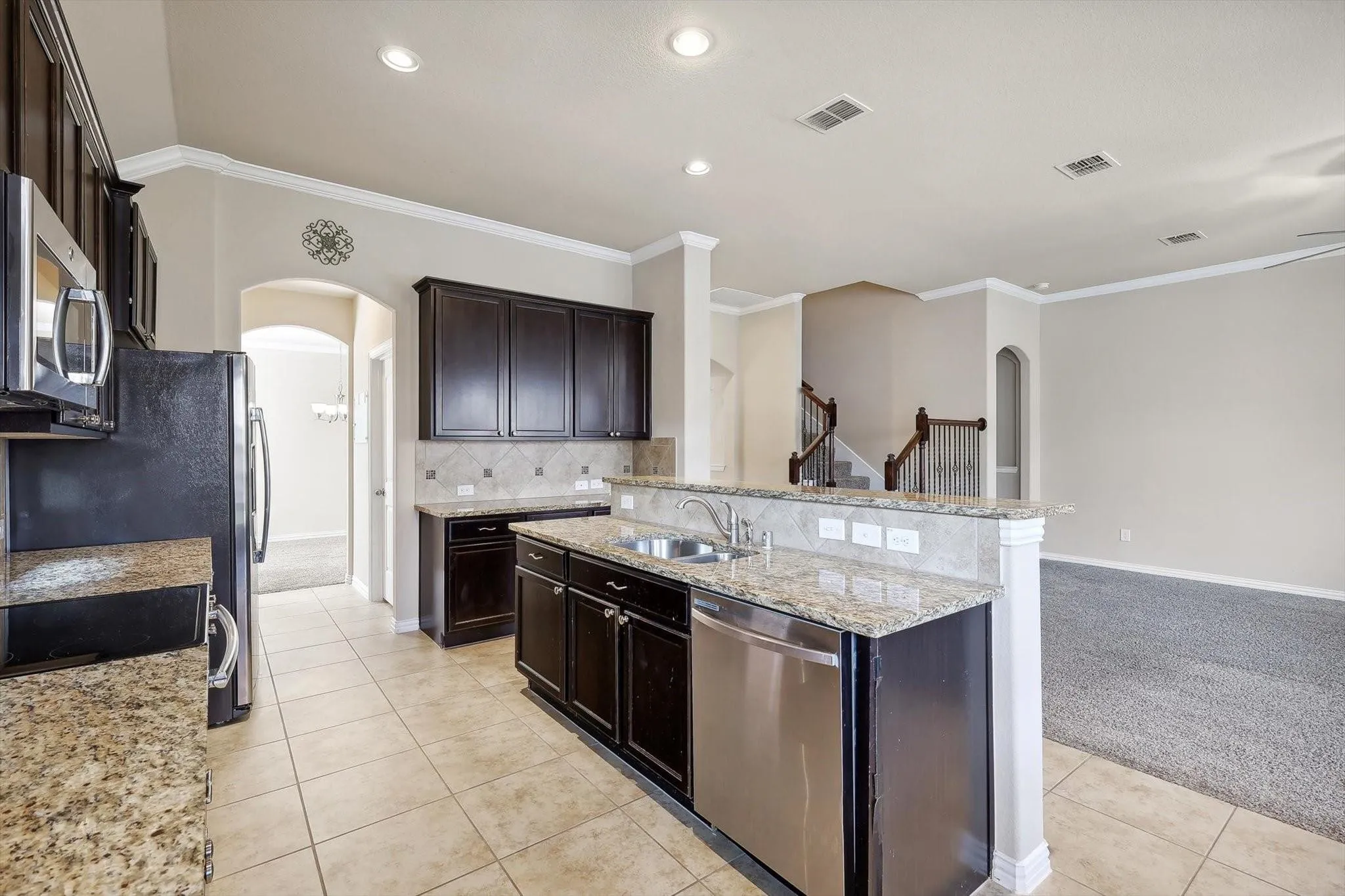 Single Family Residence For Rent in Denton County , 16328 White Rock Boulevard, Prosper, Texas 75078, 4 Bedrooms, 4 Bathrooms, 2 Garage spaces, 3,007 Sqft, built in 2015, Price $3,100, mls#21330090, Real Estate Agent in Prosper, Homes For Rent in Denton county, Homes For Rent in Prosper, Realtor in Prosper Texas, Real Estate Brokerage Independent Realty Texas, Luminita Cordes Realtor