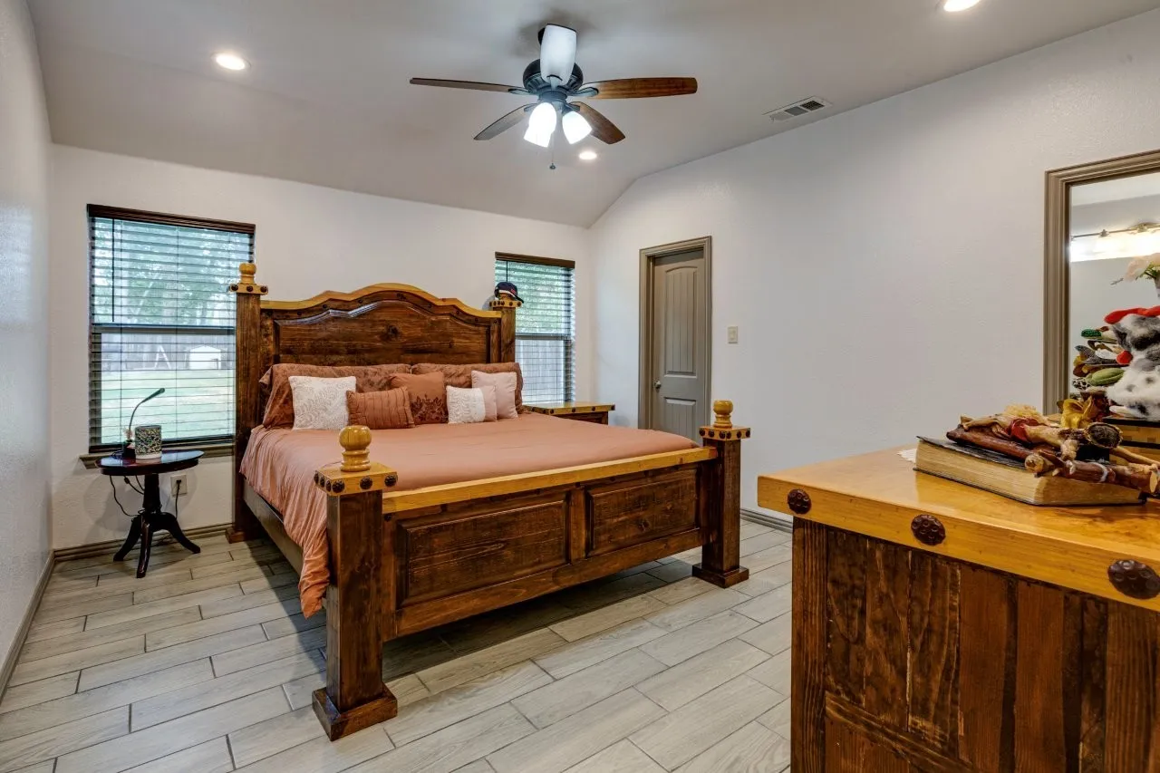 Single Family Residence For Sale in Dallas County , 816 Elmo Drive, Seagoville, Texas 75159, 4 Bedroom, 2 Bathroom, 2 Garage spaces, 1,700 Sqft, built in 2018, mls#21325666, Real Estate Agent in Seagoville, Homes For Sale in Dallas county, Homes For Sale in Seagoville, Realtor in Seagoville Texas, Real Estate Brokerage Independent Realty Texas, Luminita Cordes Realtor