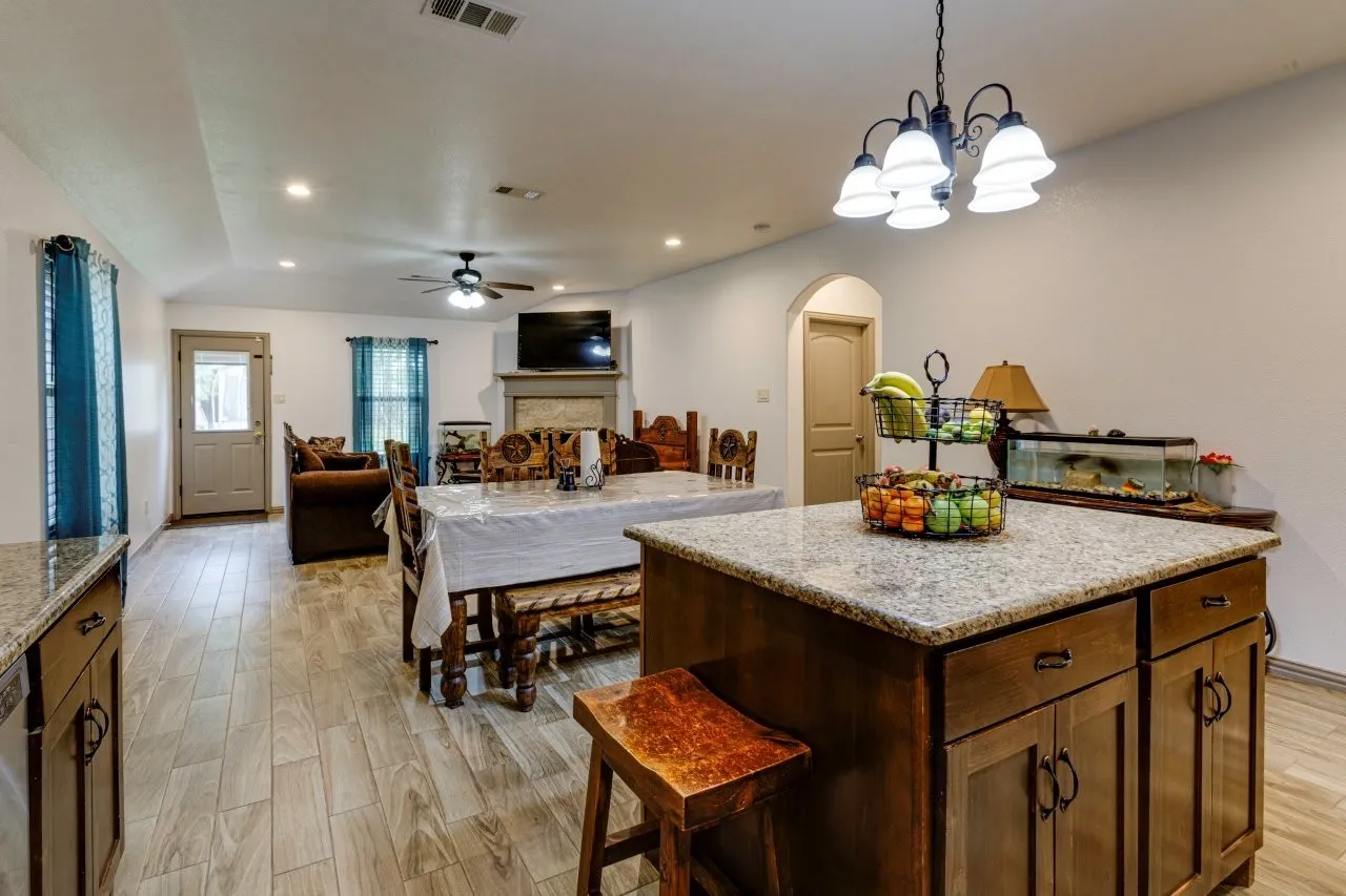 Single Family Residence For Sale in Dallas County , 816 Elmo Drive, Seagoville, Texas 75159, 4 Bedroom, 2 Bathroom, 2 Garage spaces, 1,700 Sqft, built in 2018, mls#21325666, Real Estate Agent in Seagoville, Homes For Sale in Dallas county, Homes For Sale in Seagoville, Realtor in Seagoville Texas, Real Estate Brokerage Independent Realty Texas, Luminita Cordes Realtor