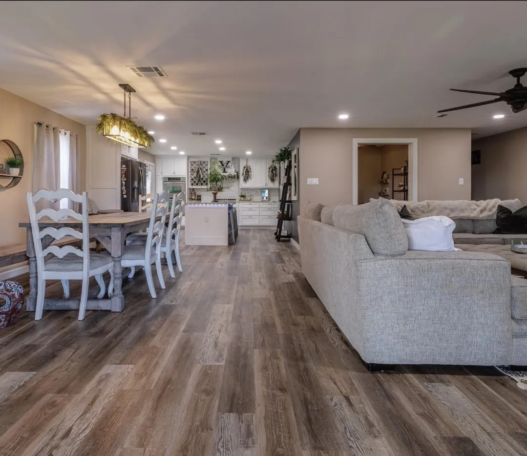 Single Family Residence For Sale in Rains County , 765 Rs County Road 3410, Emory, Texas 75440, 5 Bedrooms, 4 Bathrooms, Garage spaces, 2,940 Sqft, built in 2010, Price $839,999, mls#21336867, Real Estate Agent in Emory, Homes For Sale in Rains county, Homes For Sale in Emory, Realtor in Emory Texas, Real Estate Brokerage Independent Realty Texas, Luminita Cordes Realtor