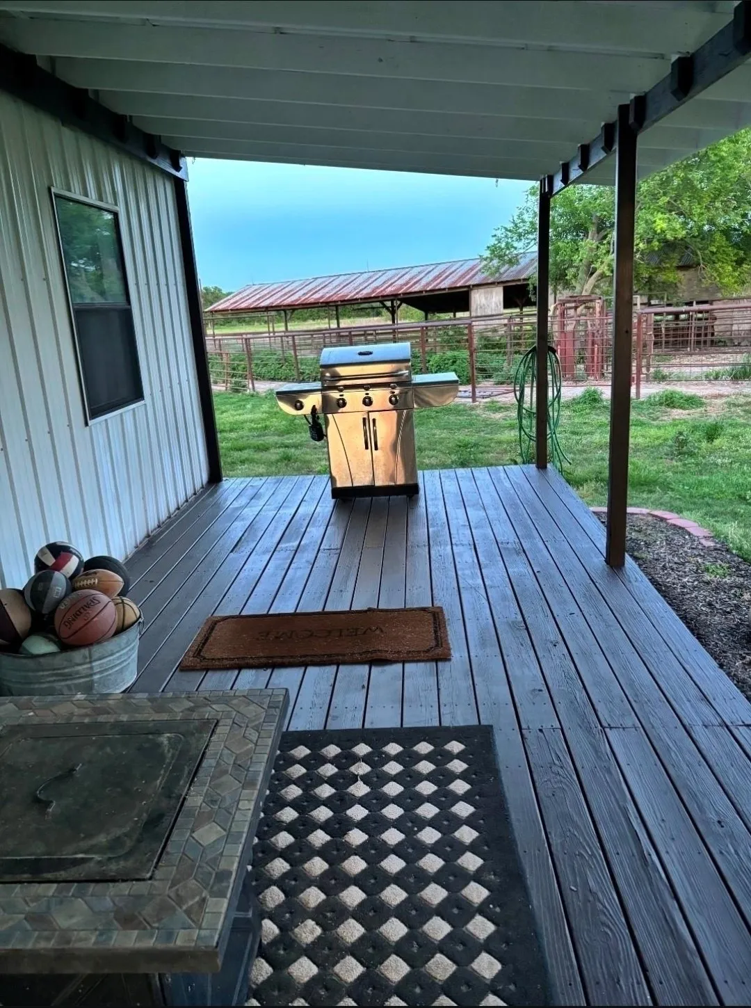 Single Family Residence For Sale in Rains County , 765 Rs County Road 3410, Emory, Texas 75440, 5 Bedrooms, 4 Bathrooms, Garage spaces, 2,940 Sqft, built in 2010, Price $839,999, mls#21336867, Real Estate Agent in Emory, Homes For Sale in Rains county, Homes For Sale in Emory, Realtor in Emory Texas, Real Estate Brokerage Independent Realty Texas, Luminita Cordes Realtor