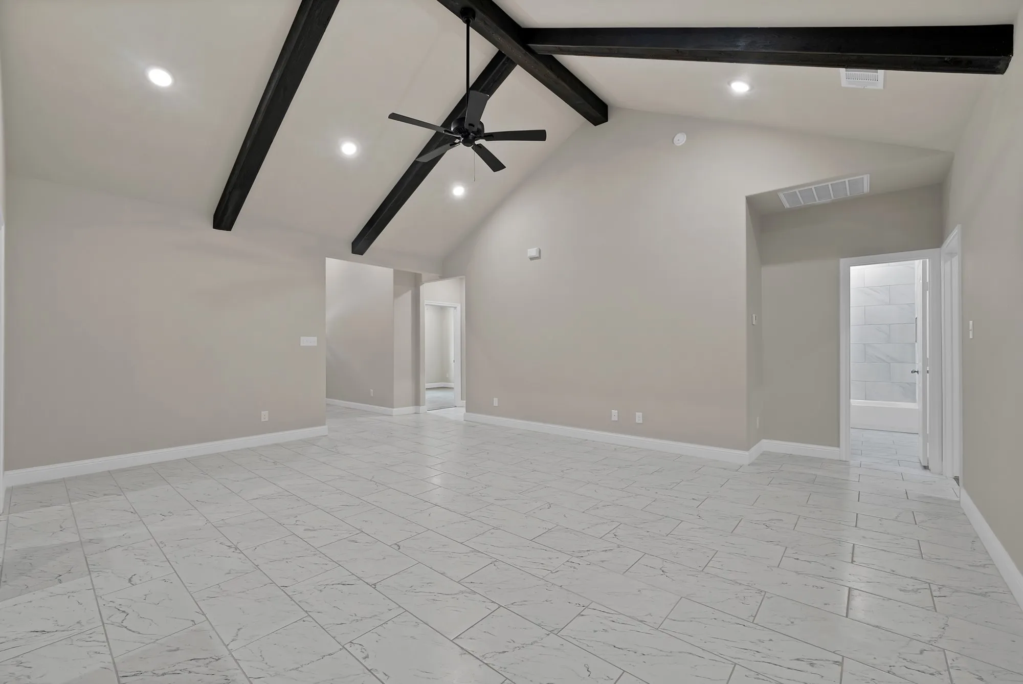 Single Family Residence For Sale in Johnson County , 407 E Willingham Street, Cleburne, Texas 76031, 3 Bedroom, 2 Bathroom, 2 Garage spaces, 2,200 Sqft, built in 2025, mls#21336890, Real Estate Agent in Cleburne, Homes For Sale in Johnson county, Homes For Sale in Cleburne, Realtor in Cleburne Texas, Real Estate Brokerage Independent Realty Texas, Luminita Cordes Realtor
