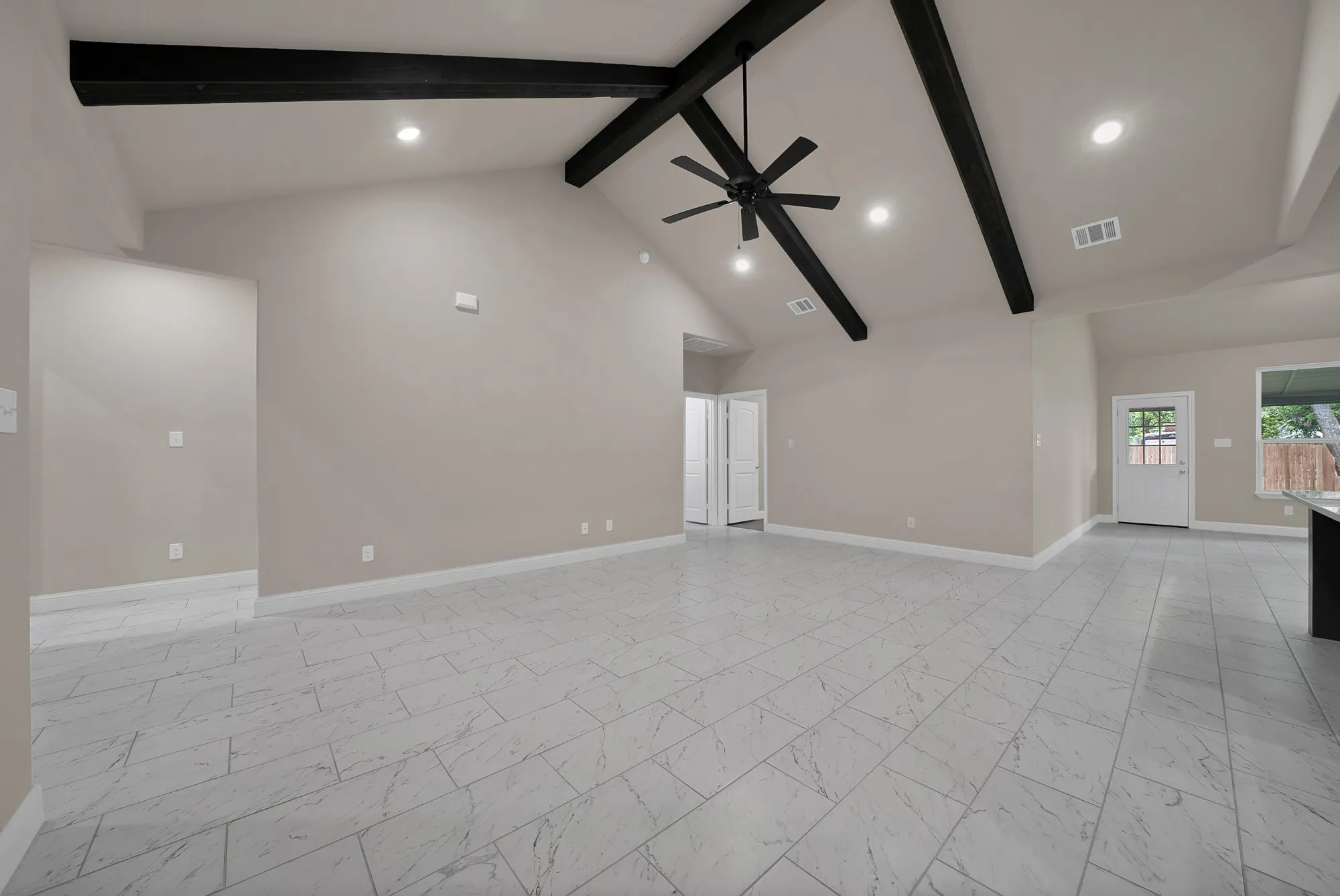 Single Family Residence For Sale in Johnson County , 407 E Willingham Street, Cleburne, Texas 76031, 3 Bedroom, 2 Bathroom, 2 Garage spaces, 2,200 Sqft, built in 2025, mls#21336890, Real Estate Agent in Cleburne, Homes For Sale in Johnson county, Homes For Sale in Cleburne, Realtor in Cleburne Texas, Real Estate Brokerage Independent Realty Texas, Luminita Cordes Realtor